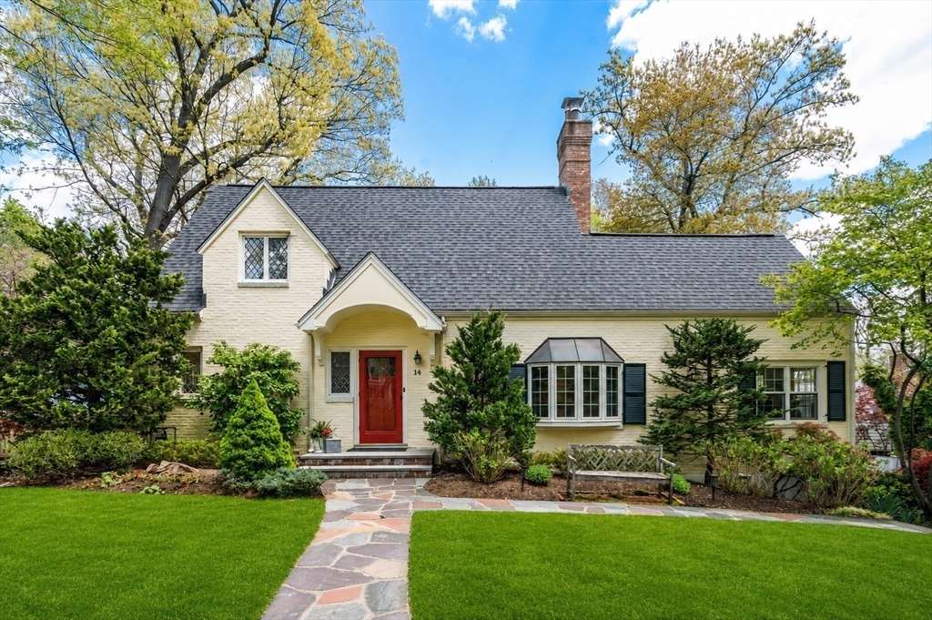 14 Standish Rd