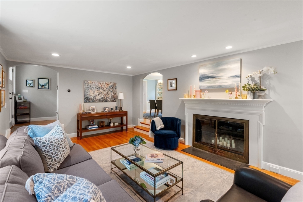 14 Standish Rd