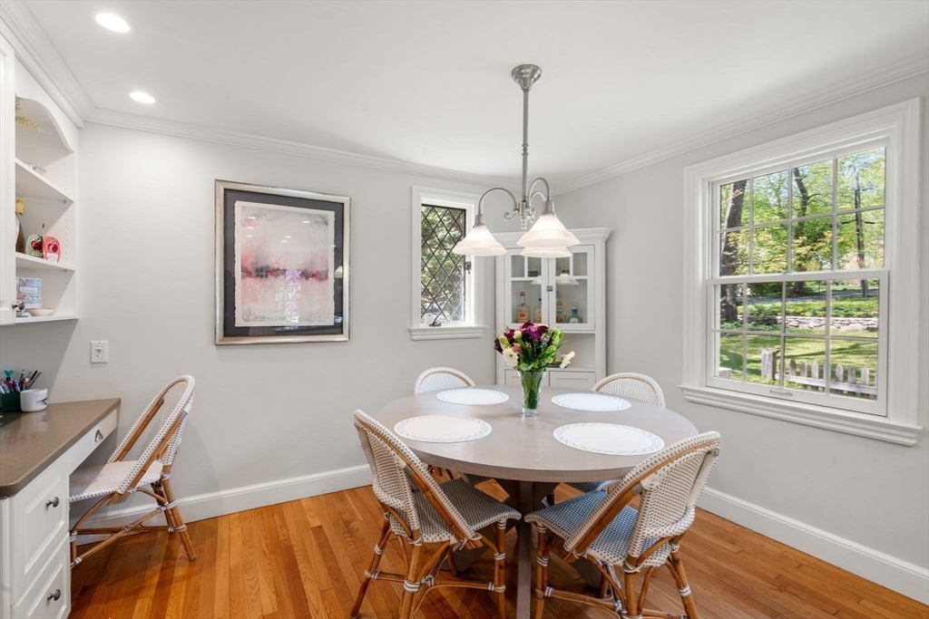 14 Standish Rd