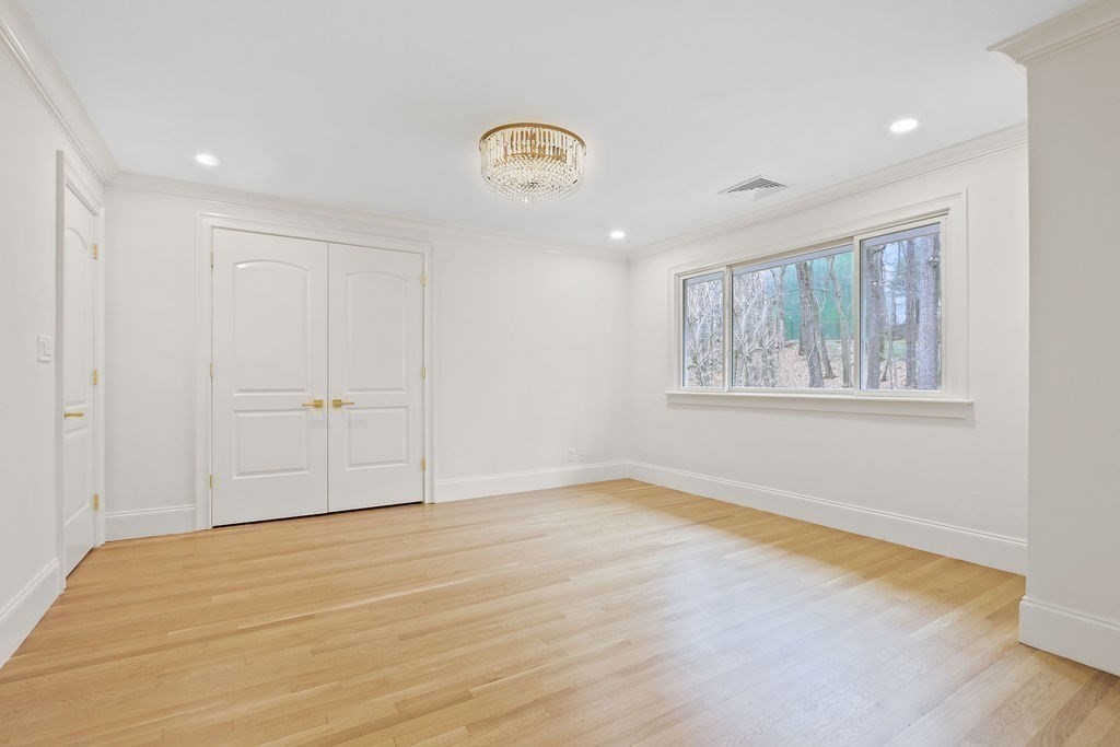 80 Doublet Hill Road