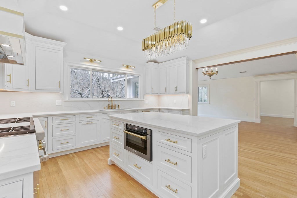 80 Doublet Hill Road