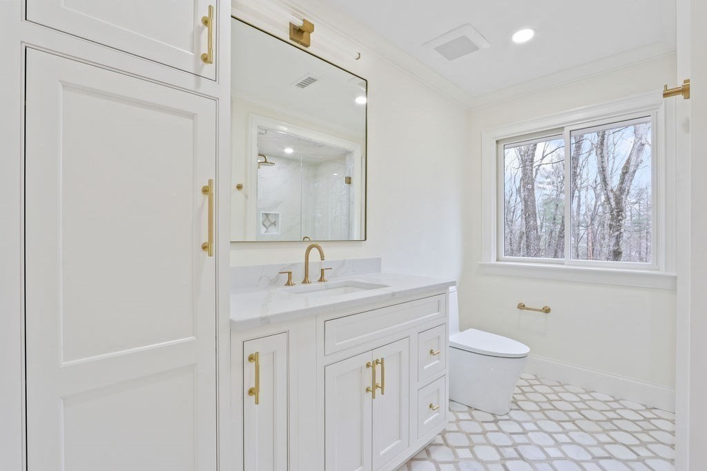 80 Doublet Hill Road
