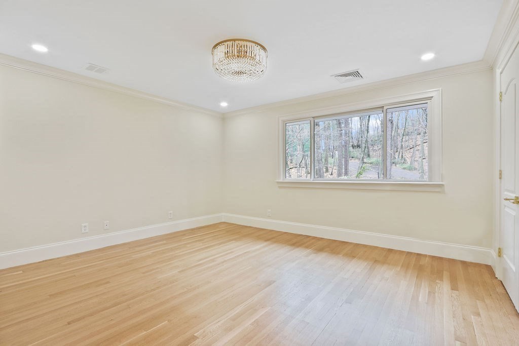 80 Doublet Hill Road