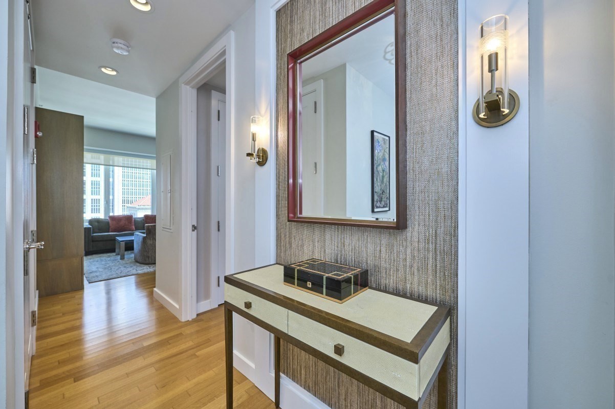400 Stuart Street # 16K