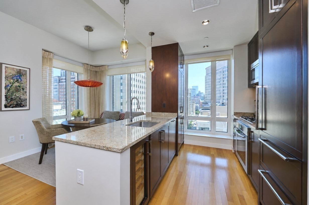 400 Stuart Street # 16K