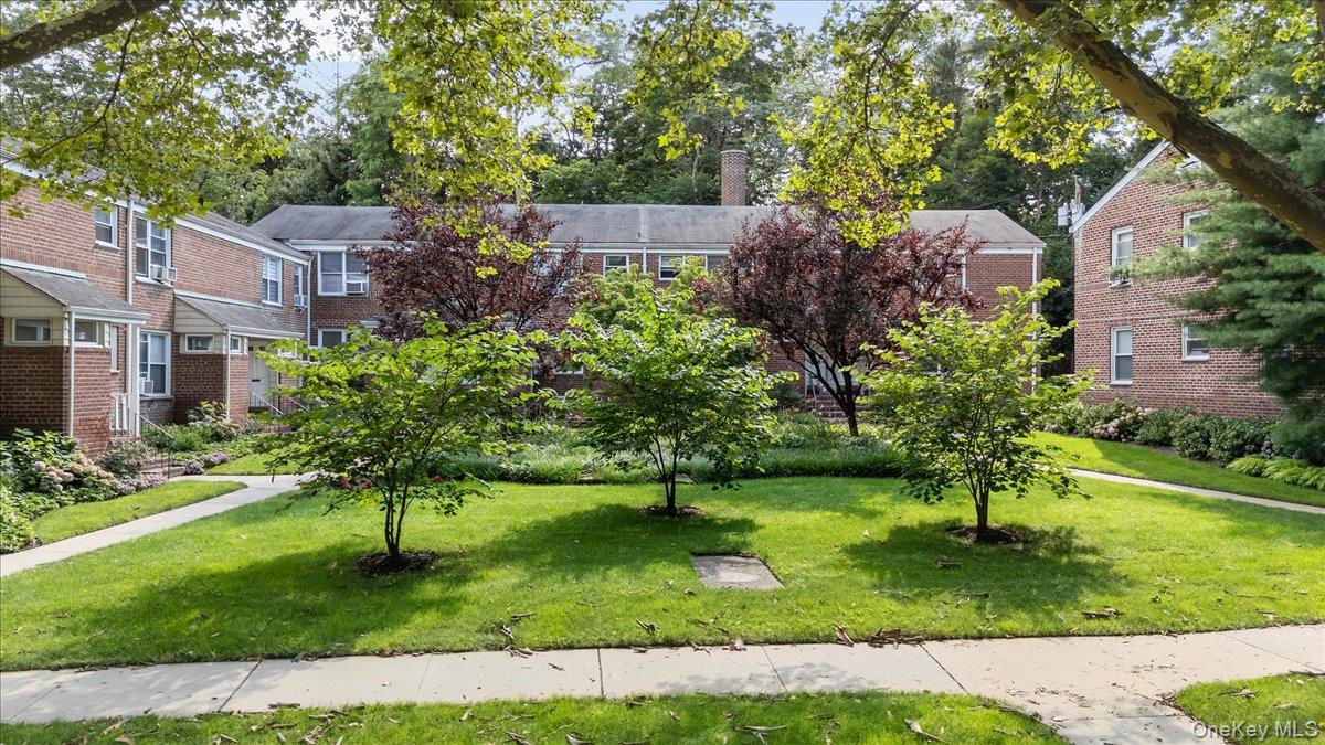 74 Edwards Street Unit: 2B