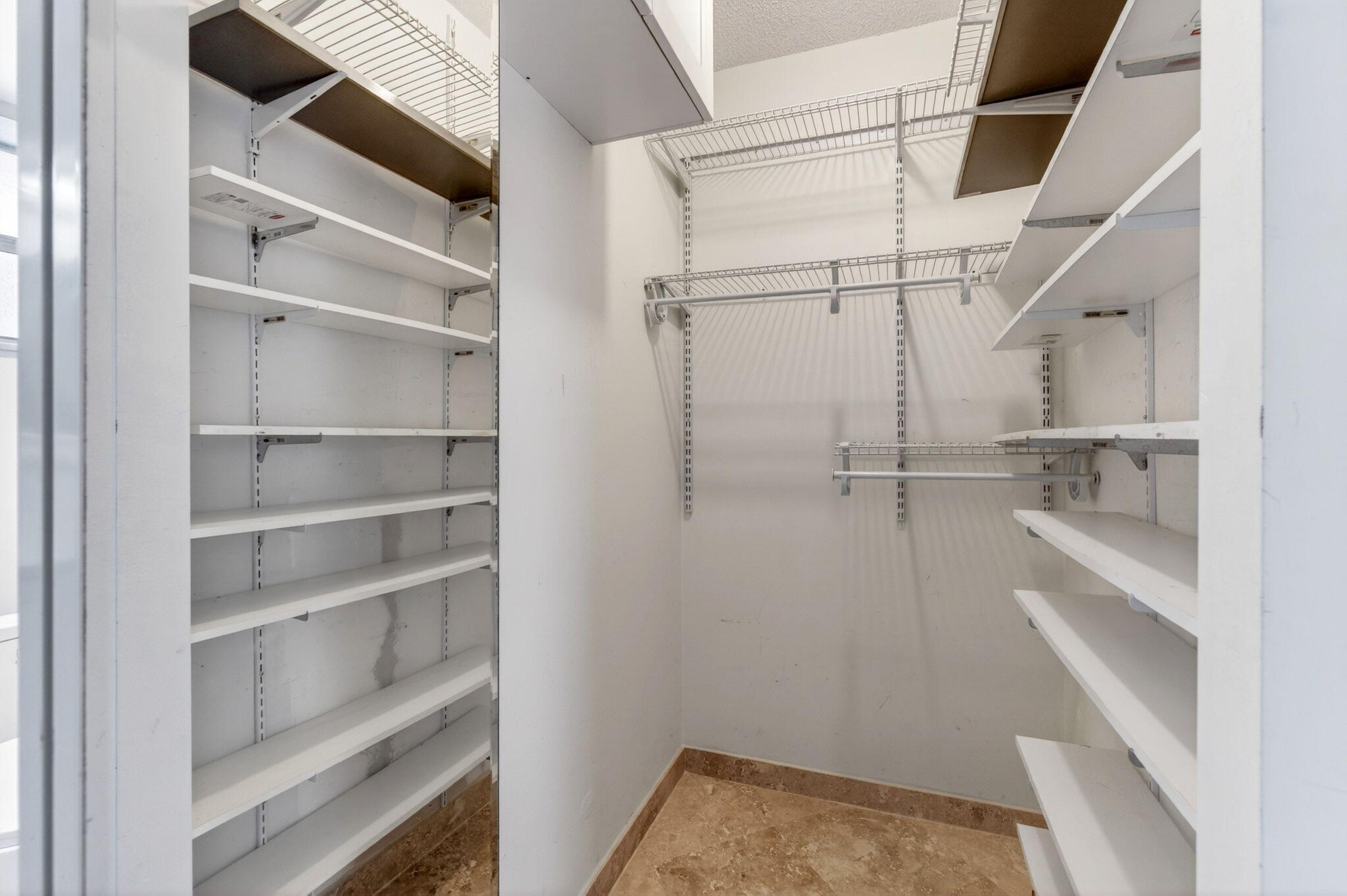 1810 New Palm Way 316