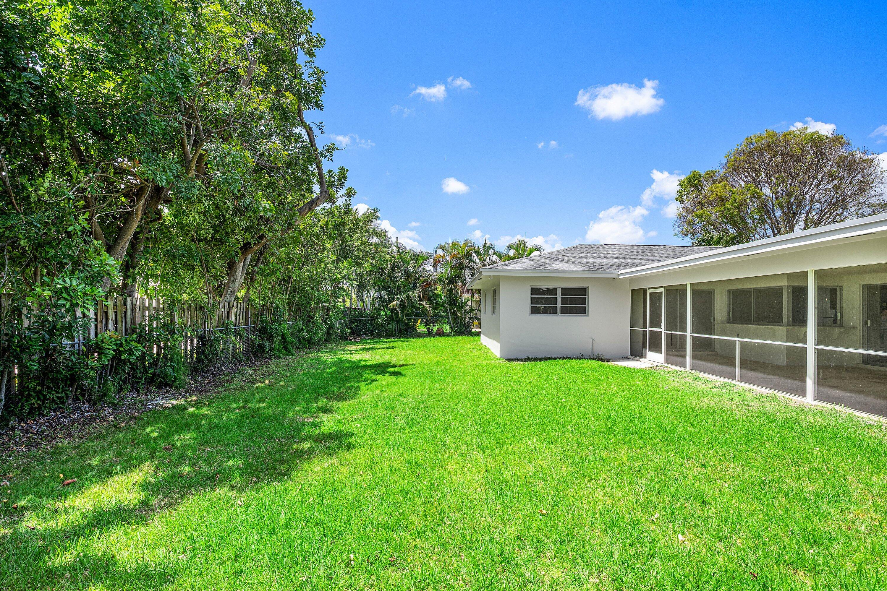 1000 NW 7th Street