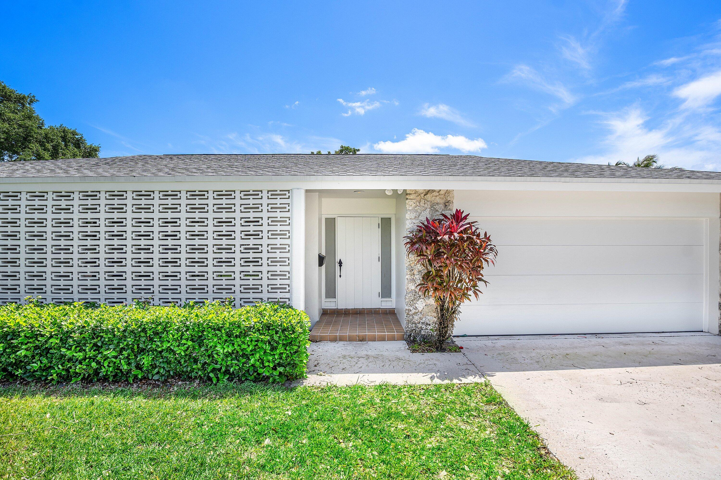 1000 NW 7th Street
