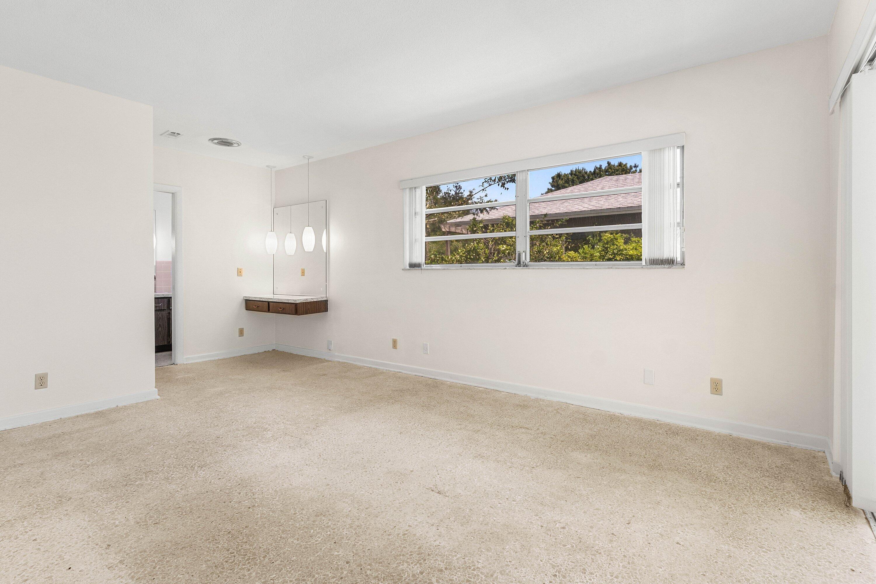 1000 NW 7th Street