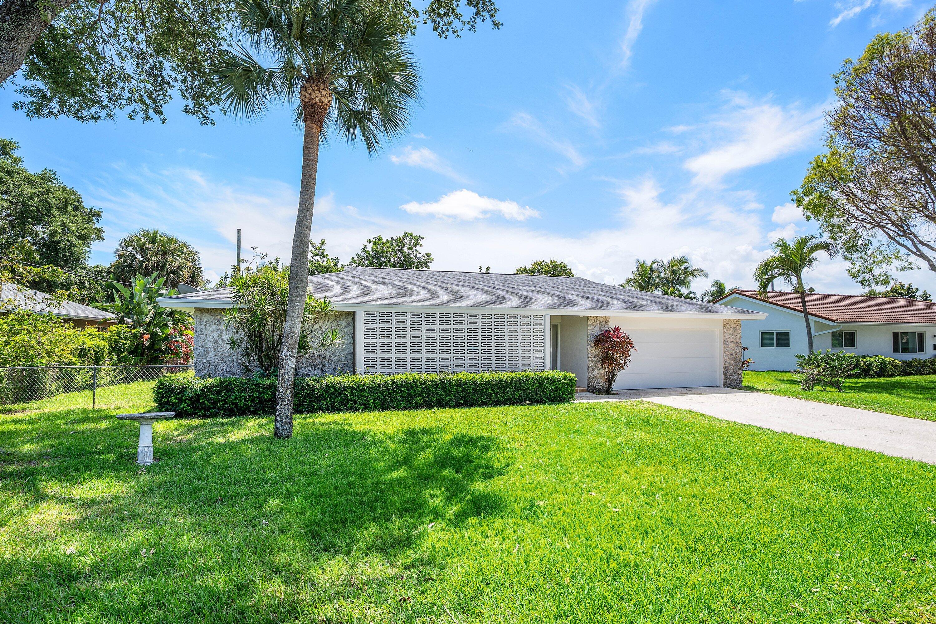 1000 NW 7th Street