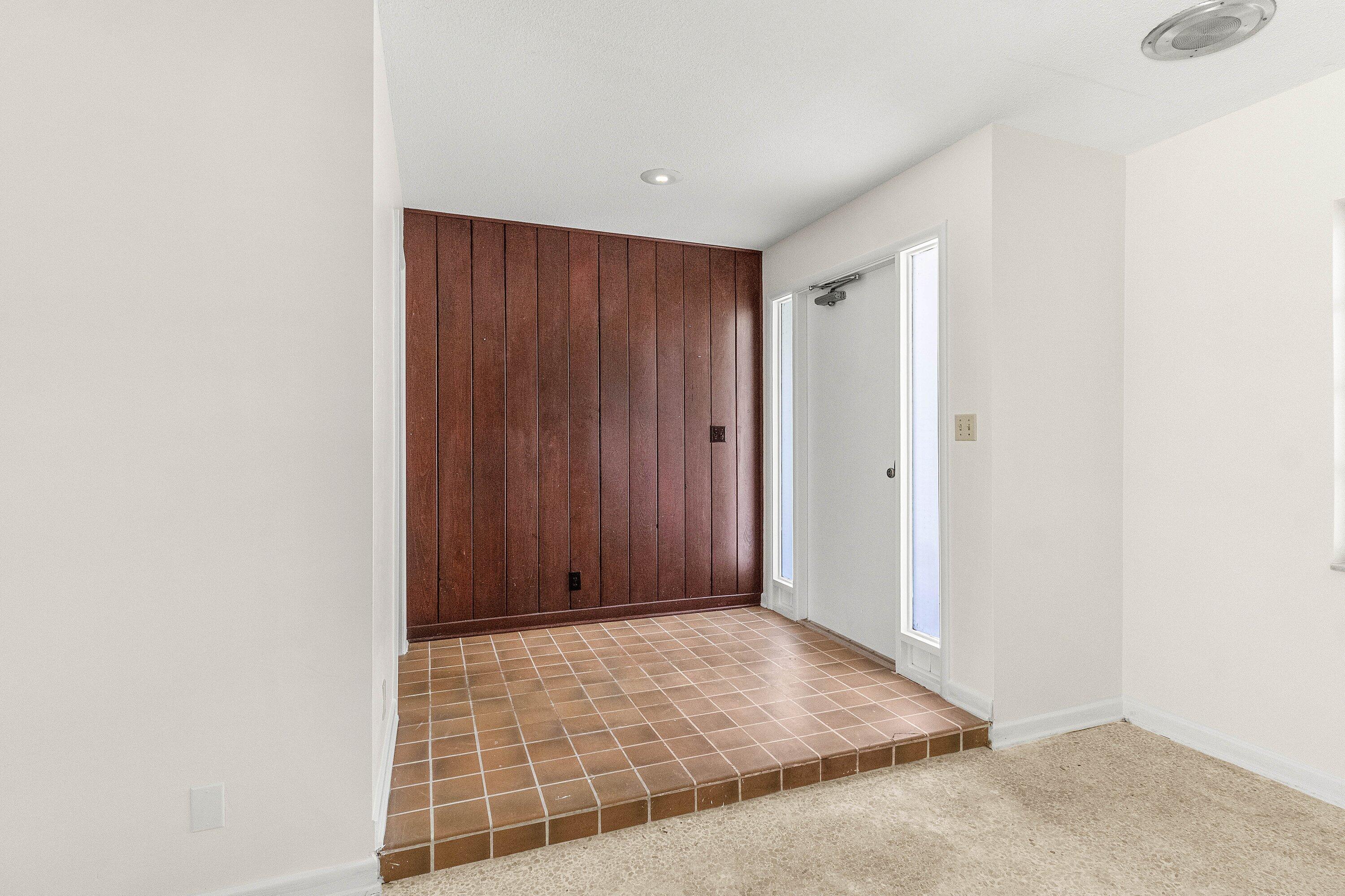 1000 NW 7th Street