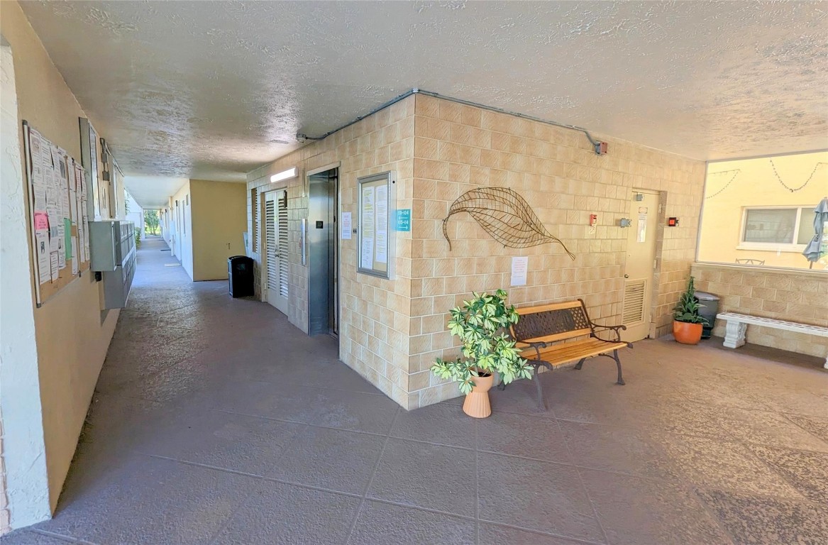 2520 NE 1st Ct 410