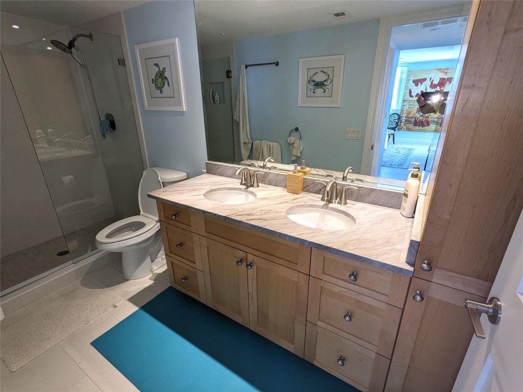 8200 E Lakeshore Dr 302