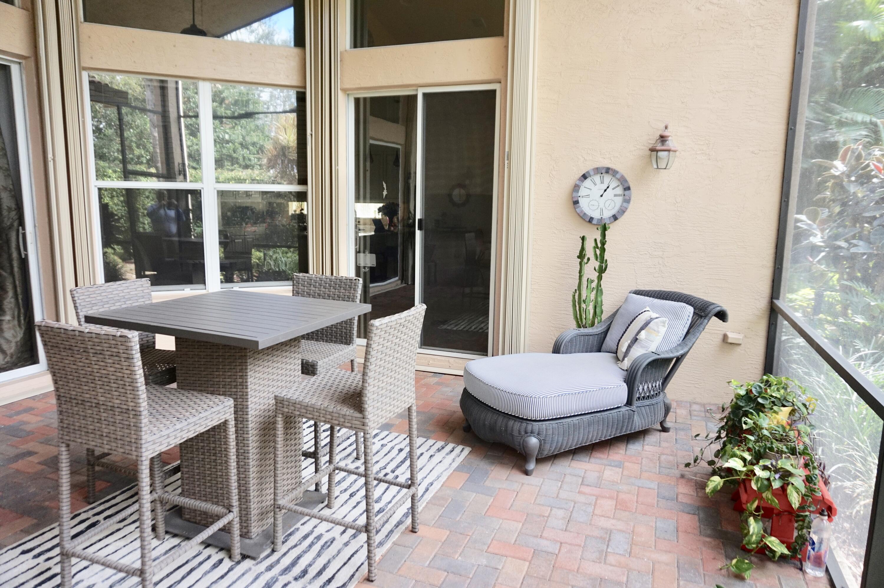 13587 Barcelona Lake Circle