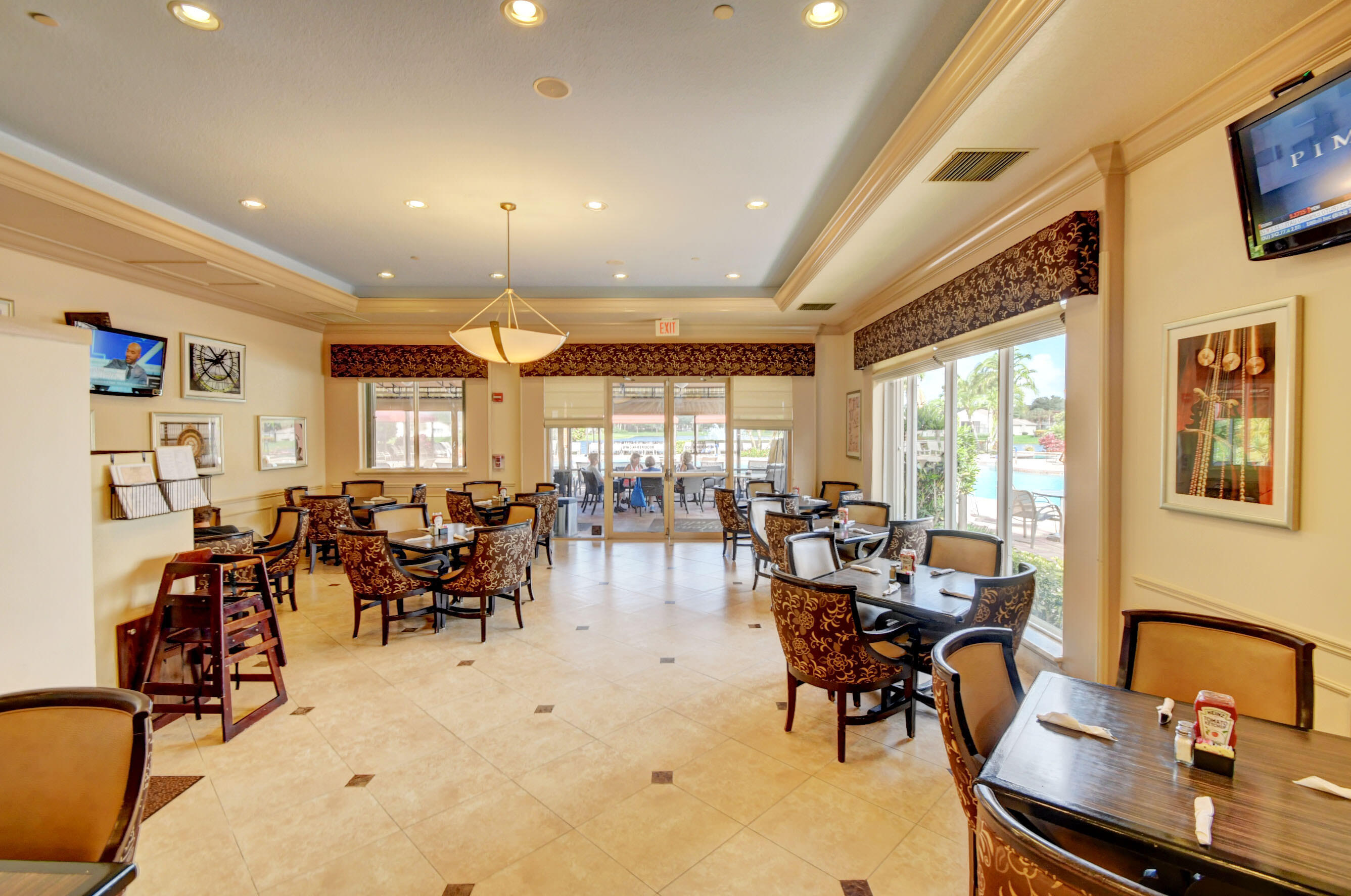 13587 Barcelona Lake Circle