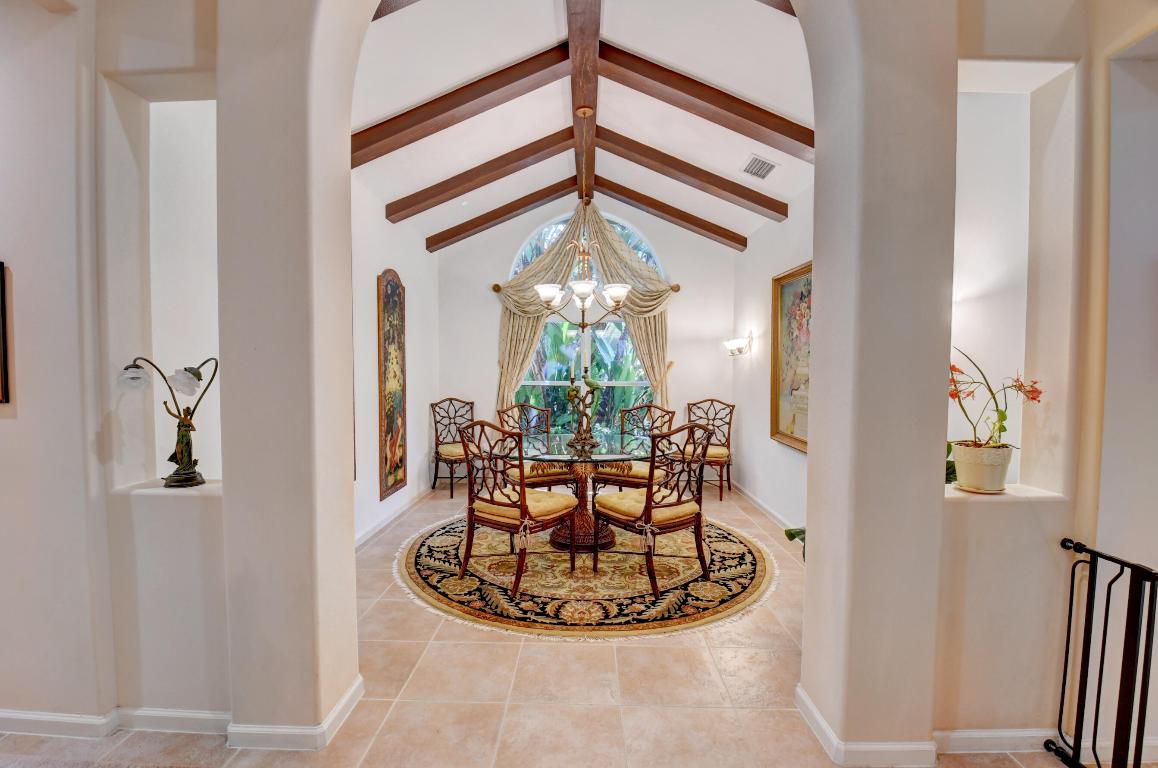 13587 Barcelona Lake Circle