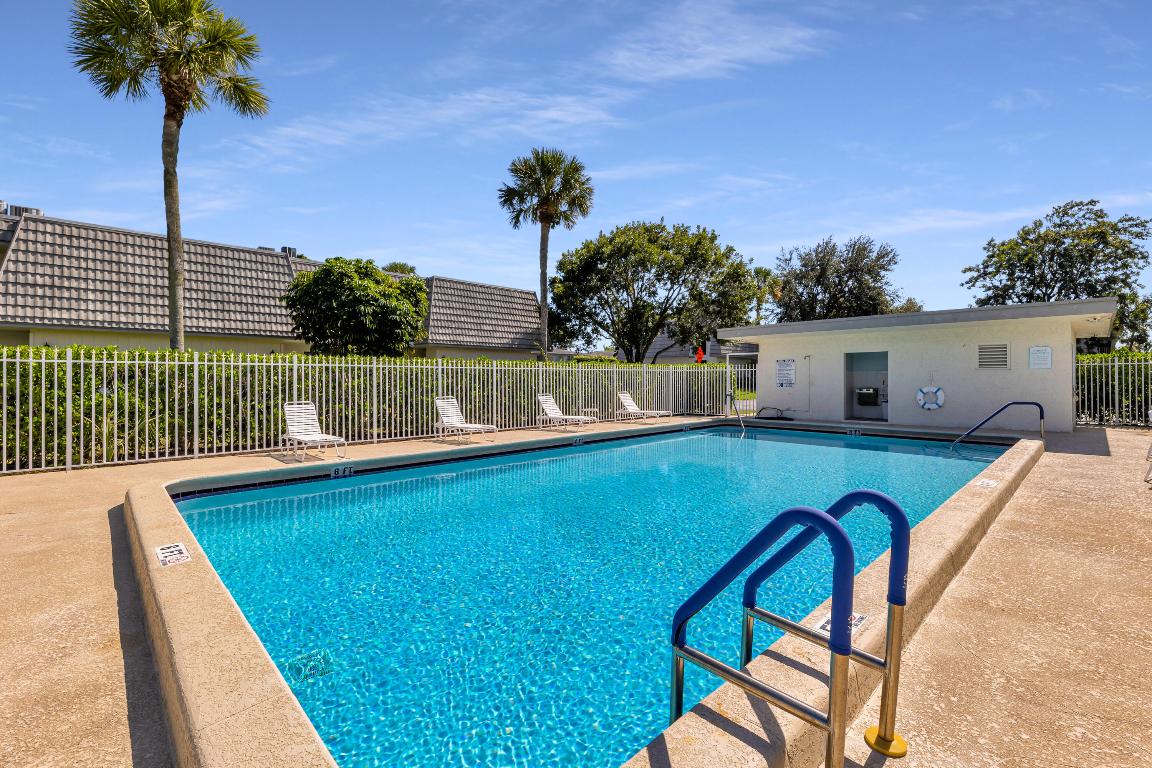 1120 Homewood Boulevard G202
