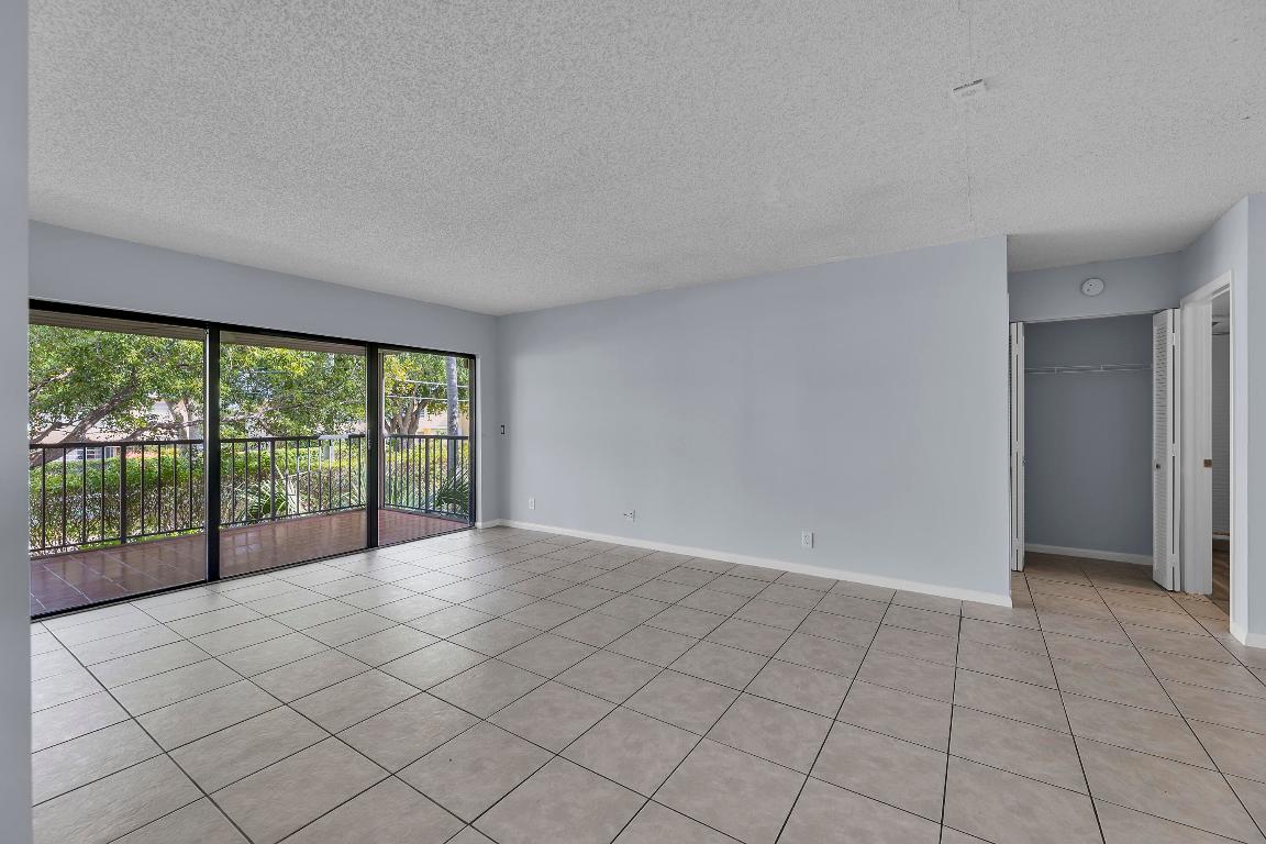 1120 Homewood Boulevard G202