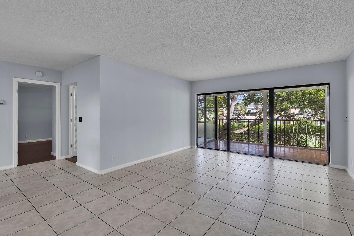 1120 Homewood Boulevard G202