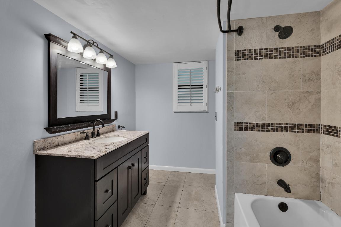 1120 Homewood Boulevard G202