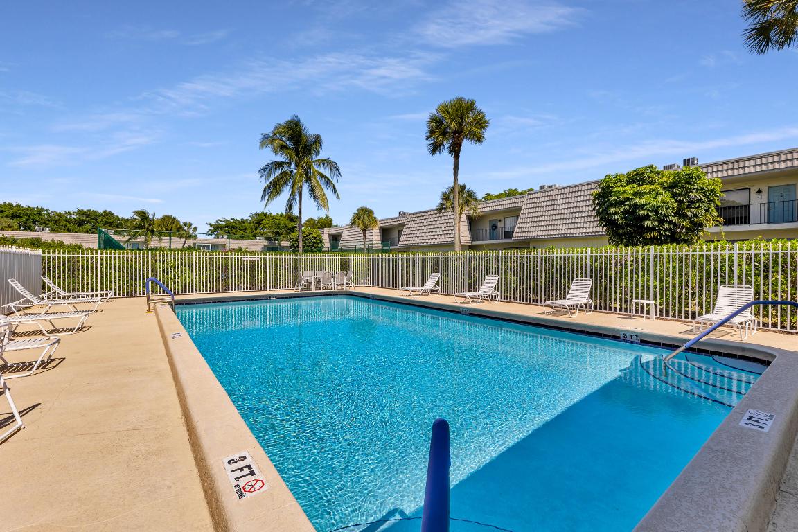 1120 Homewood Boulevard G202