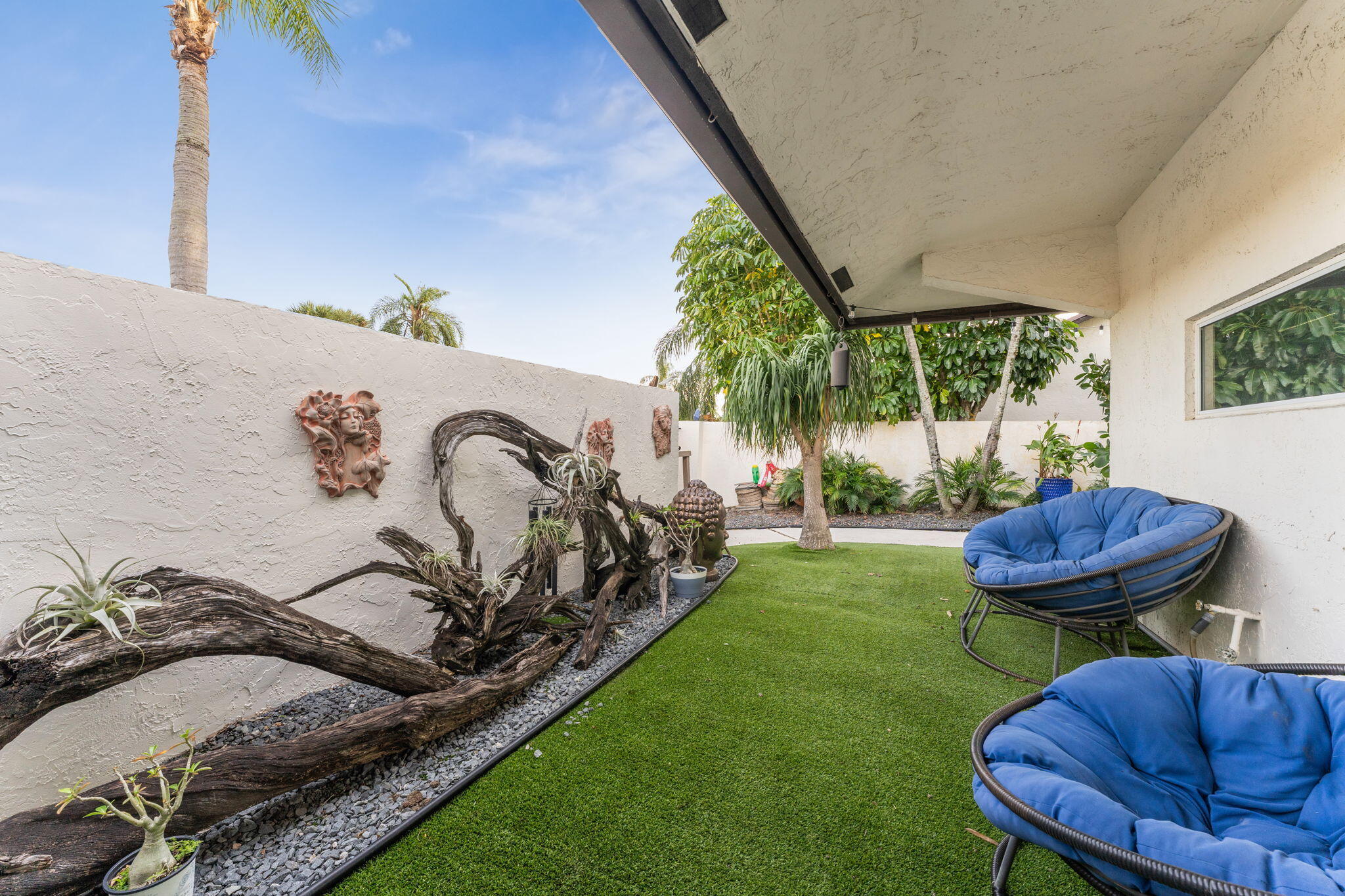 494 SW 28th Avenue