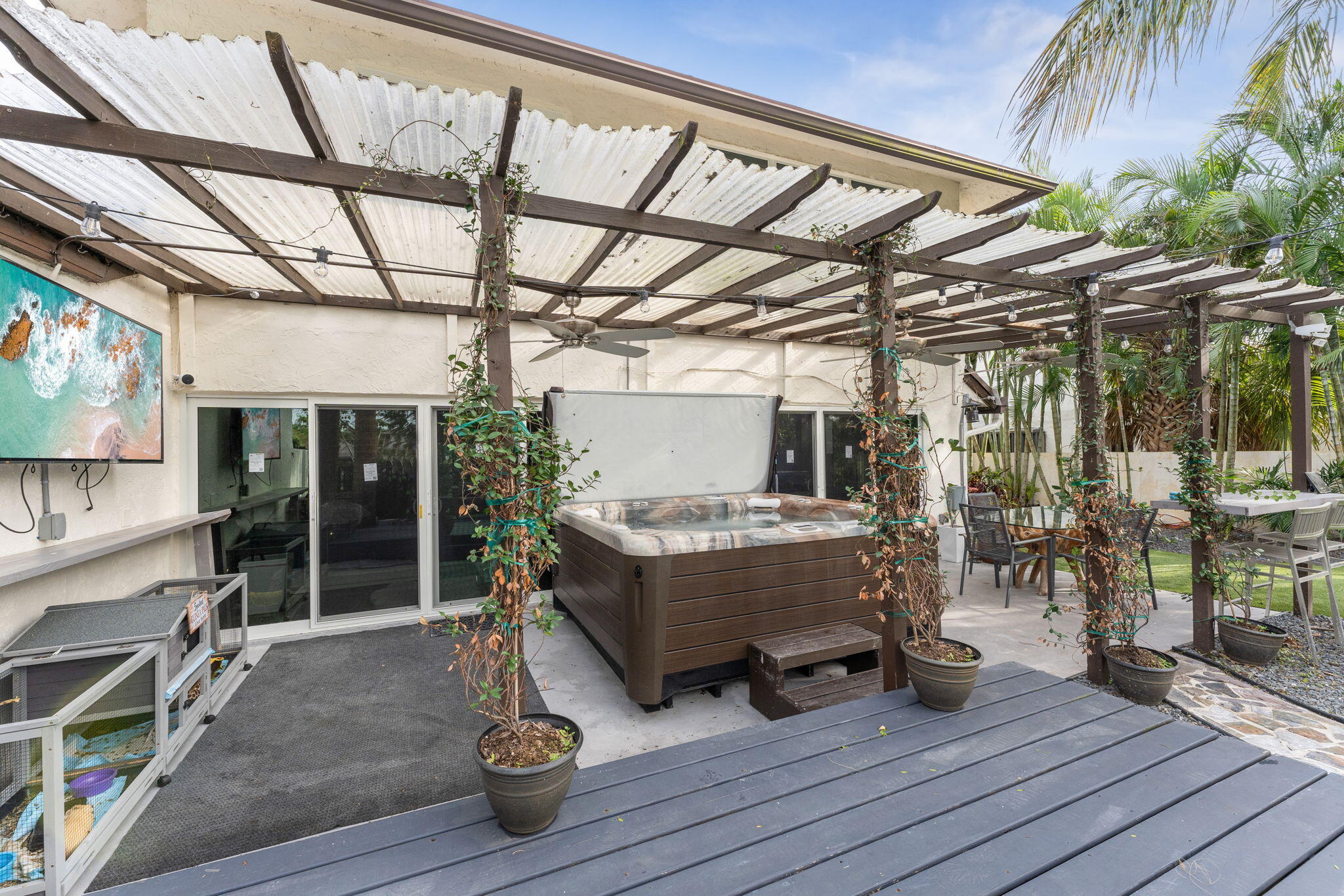 494 SW 28th Avenue