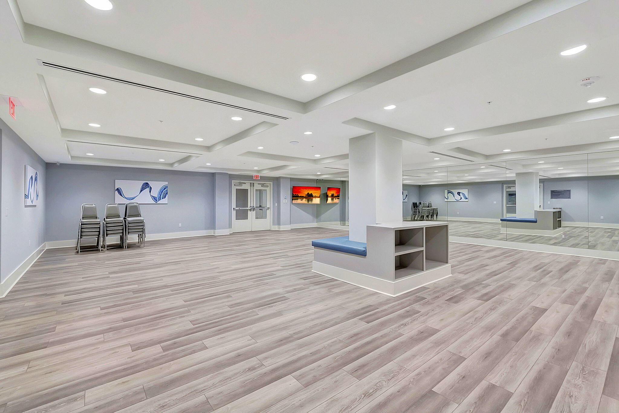 6149 Pointe Regal Circle 407 (Ph-7)