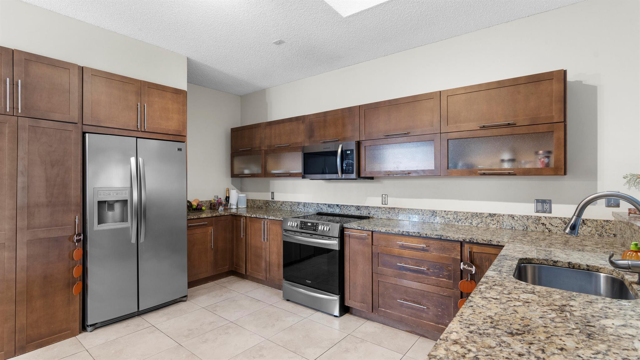 8640 Via Reale 73u / 2