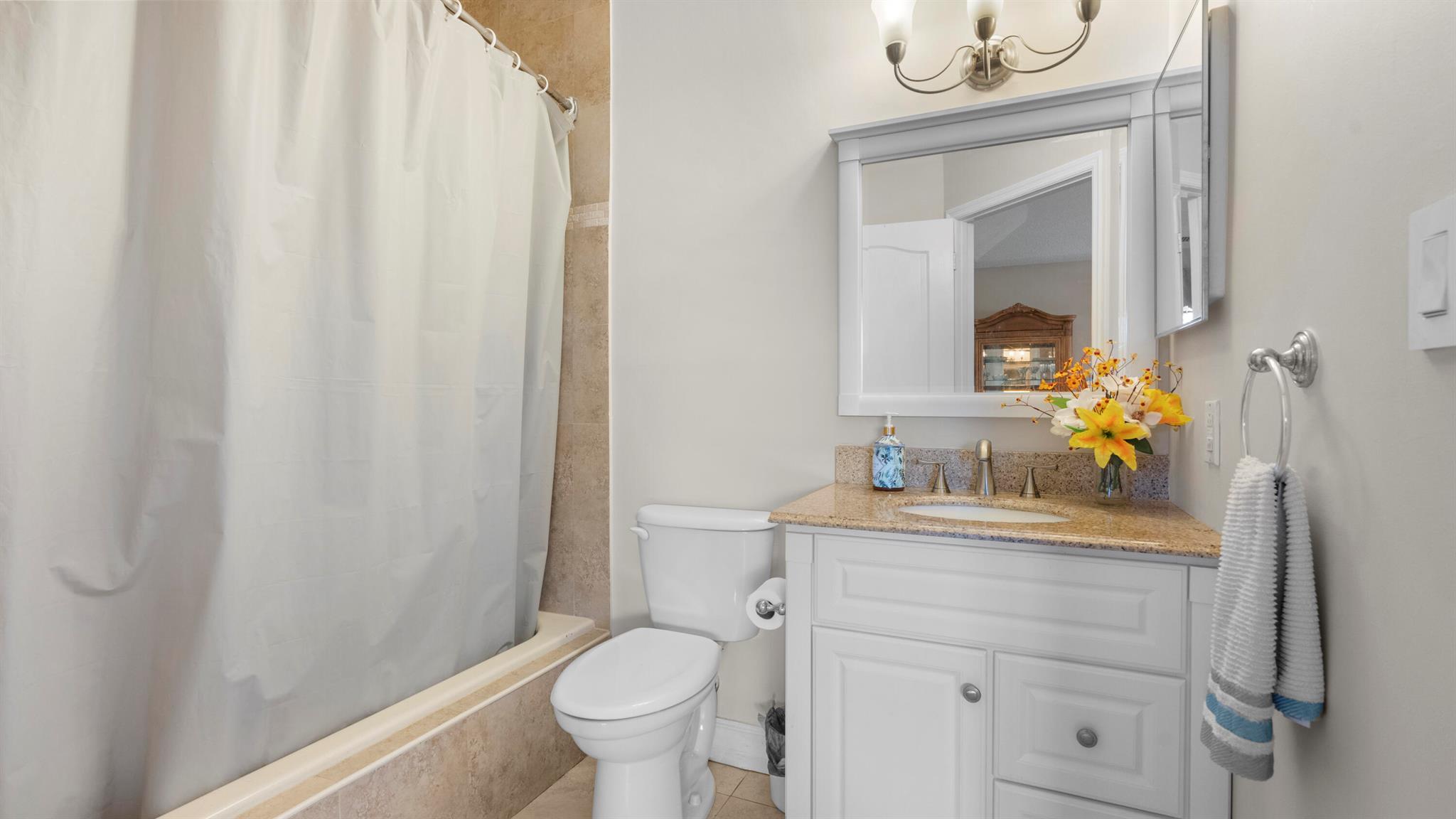 8640 Via Reale 73u / 2