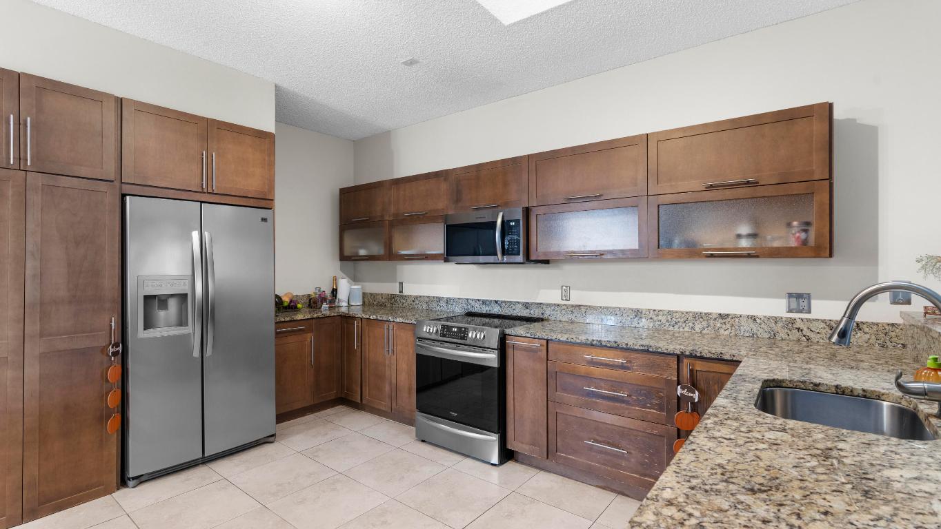 8640 Via Reale 73u / 2