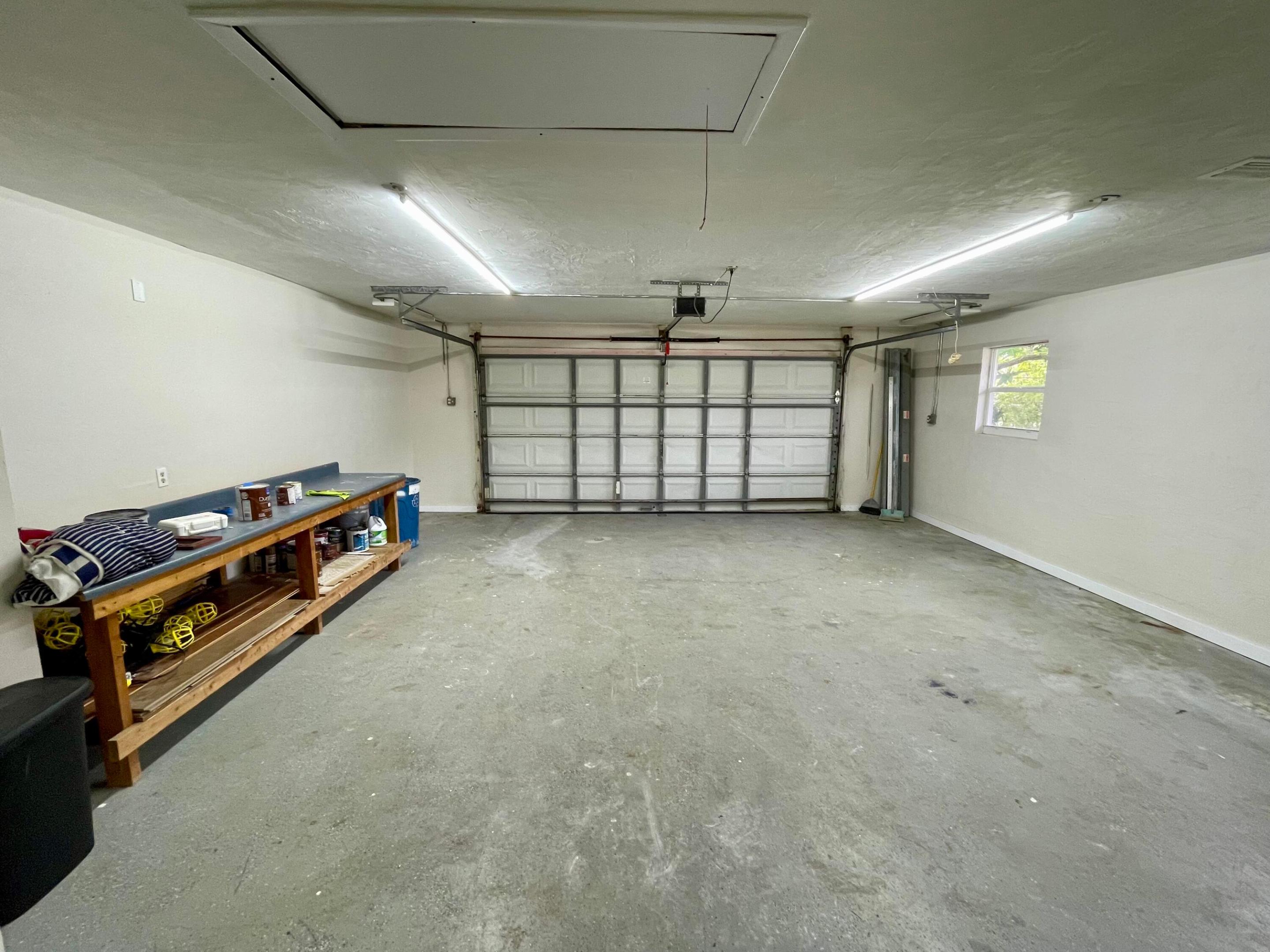 466 Lyons Road