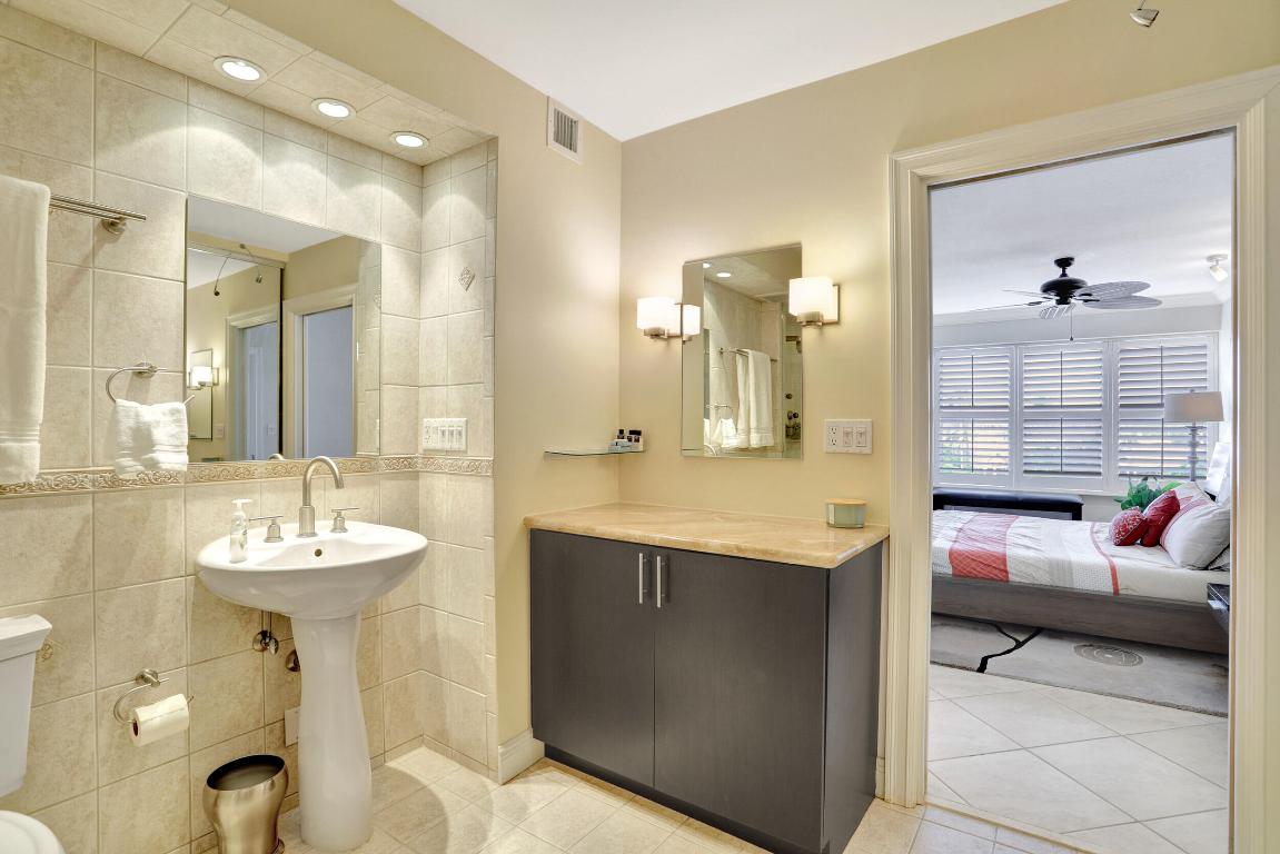 3700 Galt Ocean Drive 311