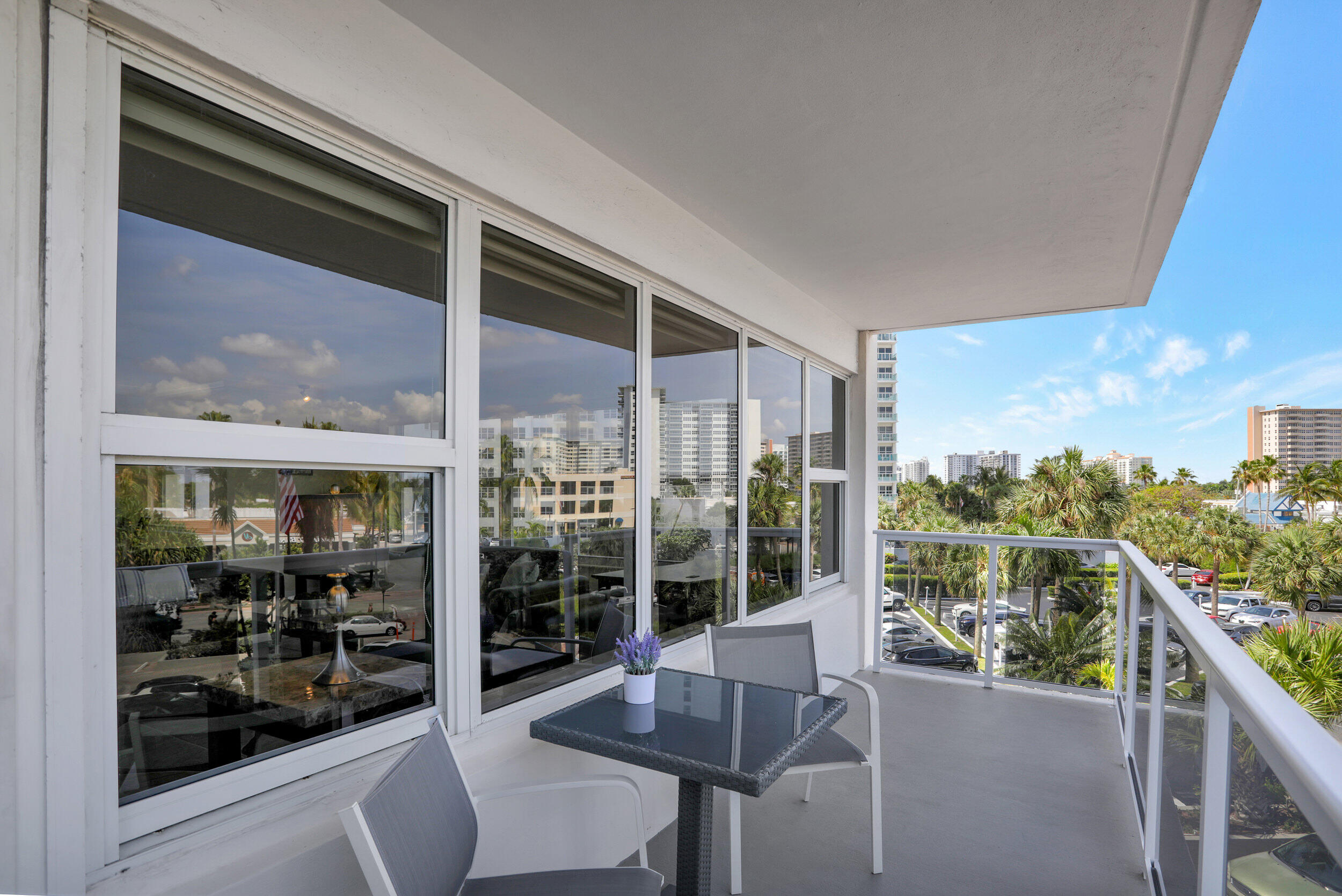 3700 Galt Ocean Drive 311