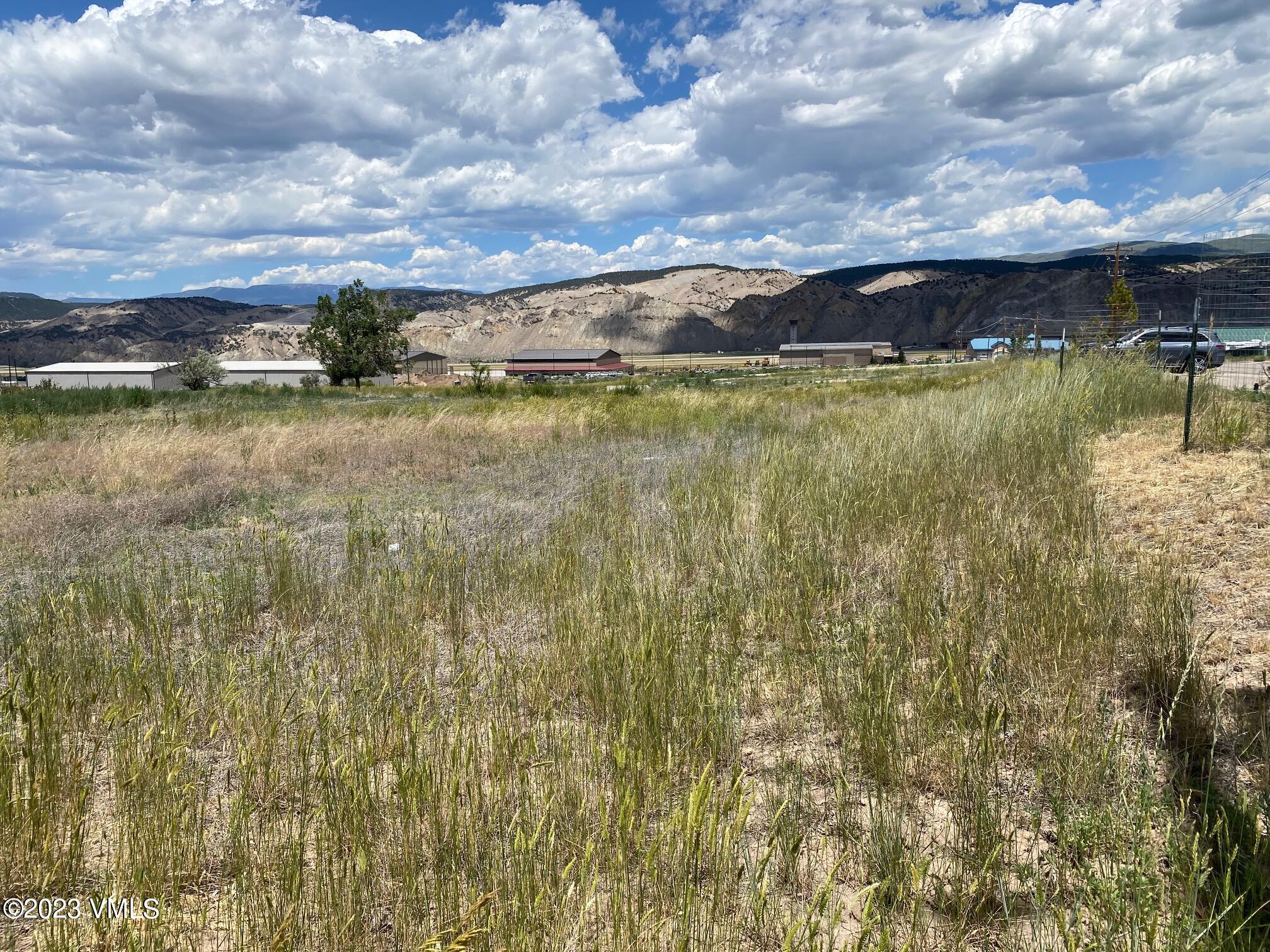 405-425 Plane Street