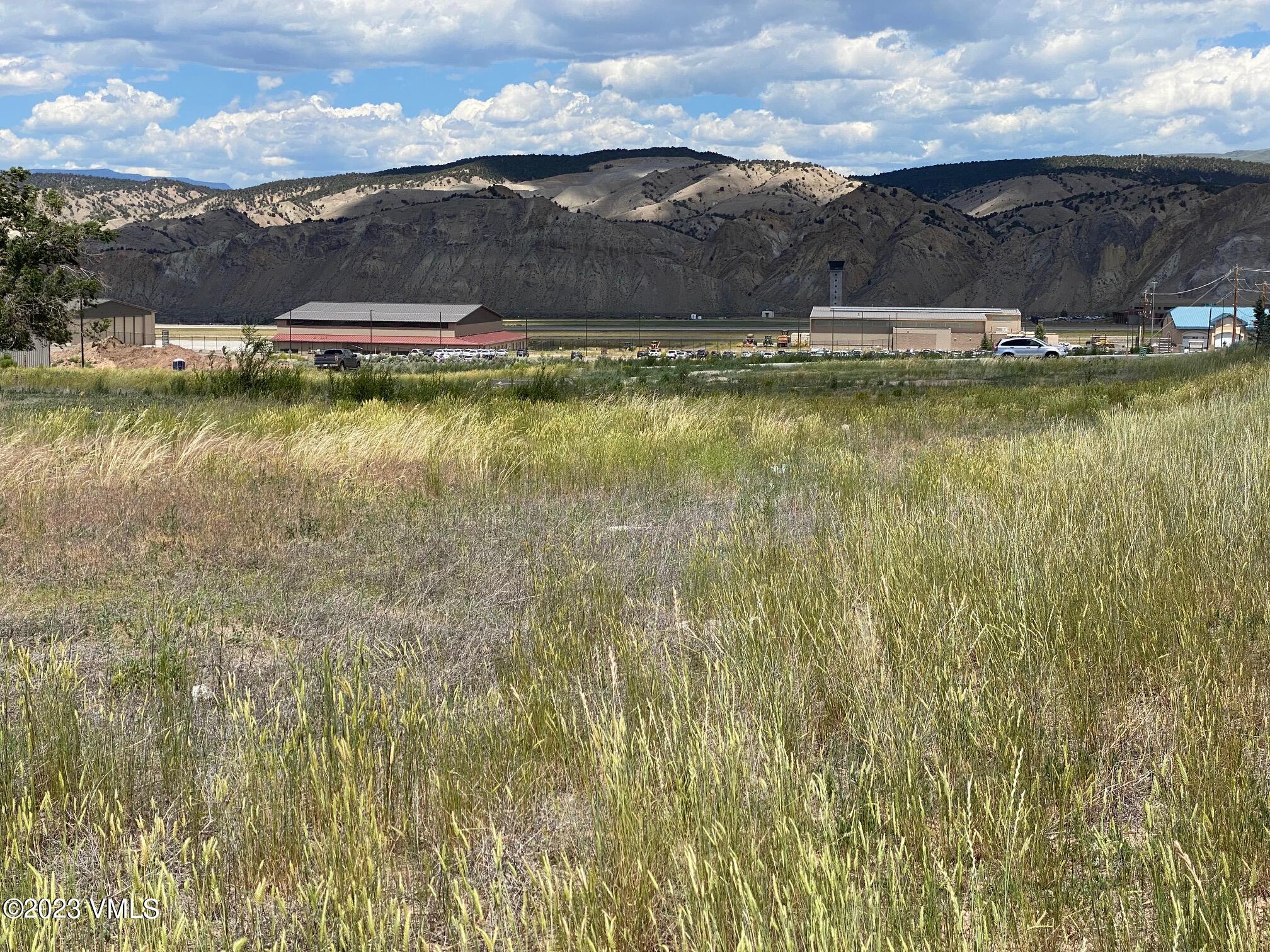 405-425 Plane Street