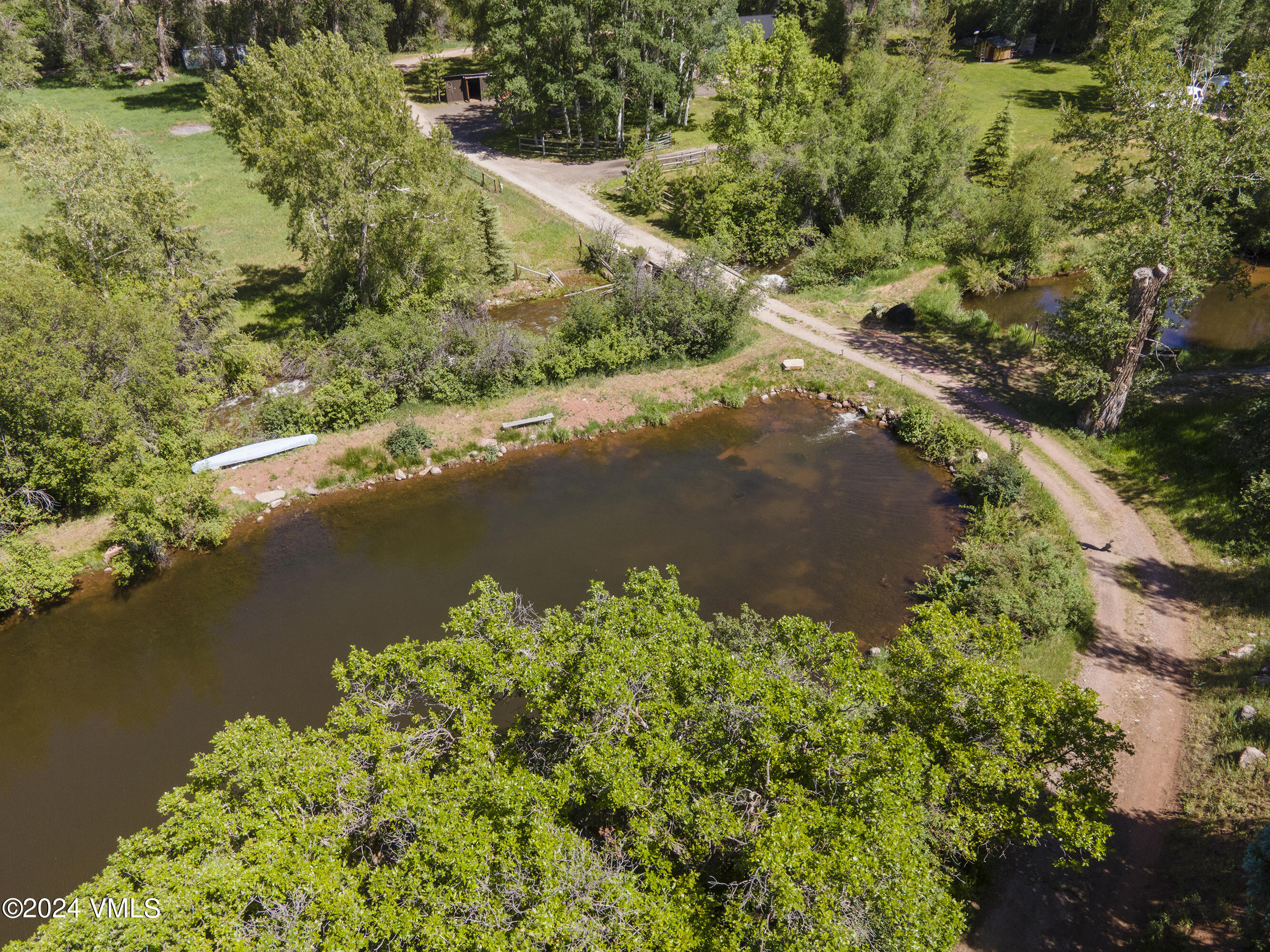 9001 Brush Creek Road