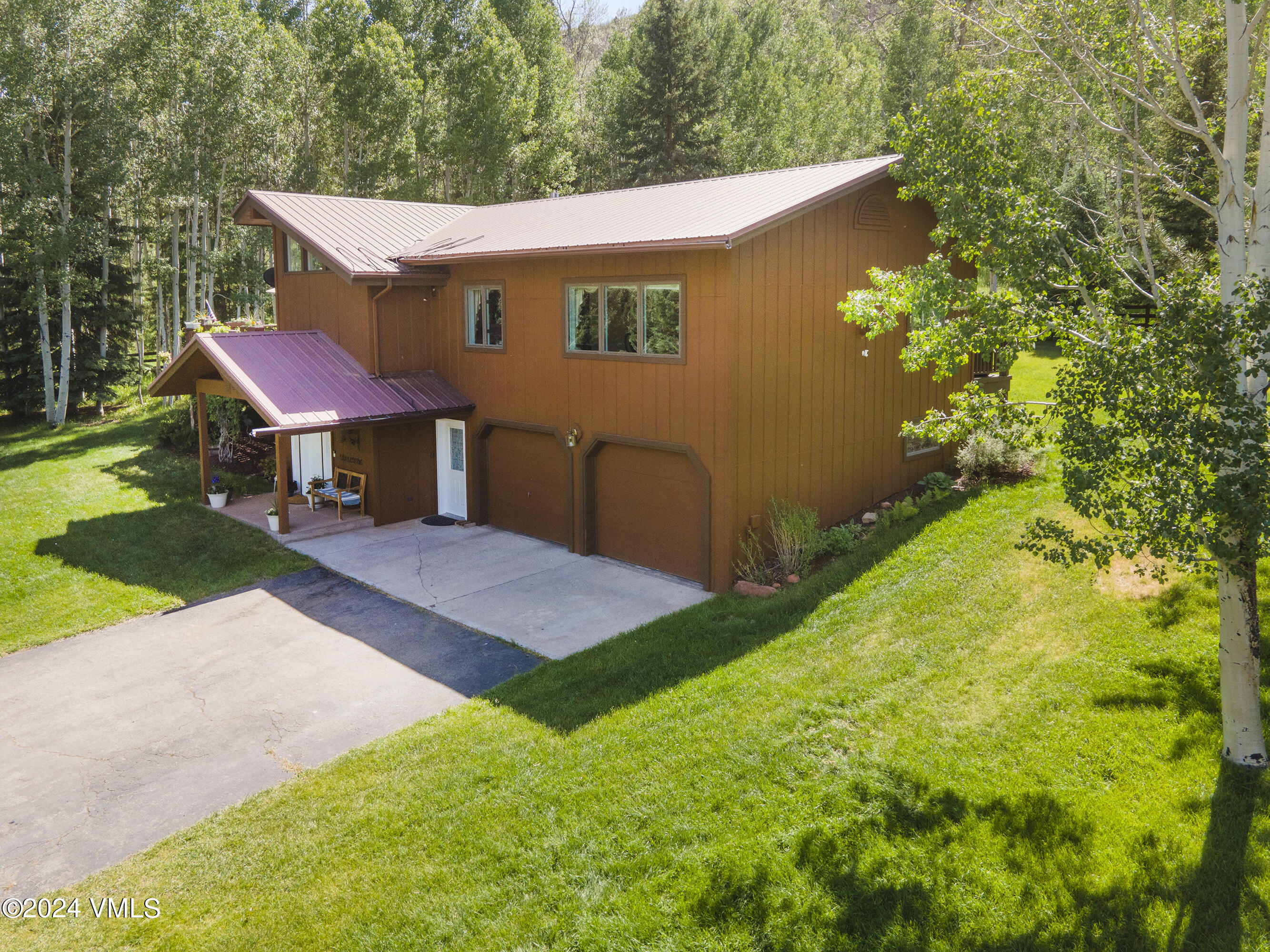 9001 Brush Creek Road