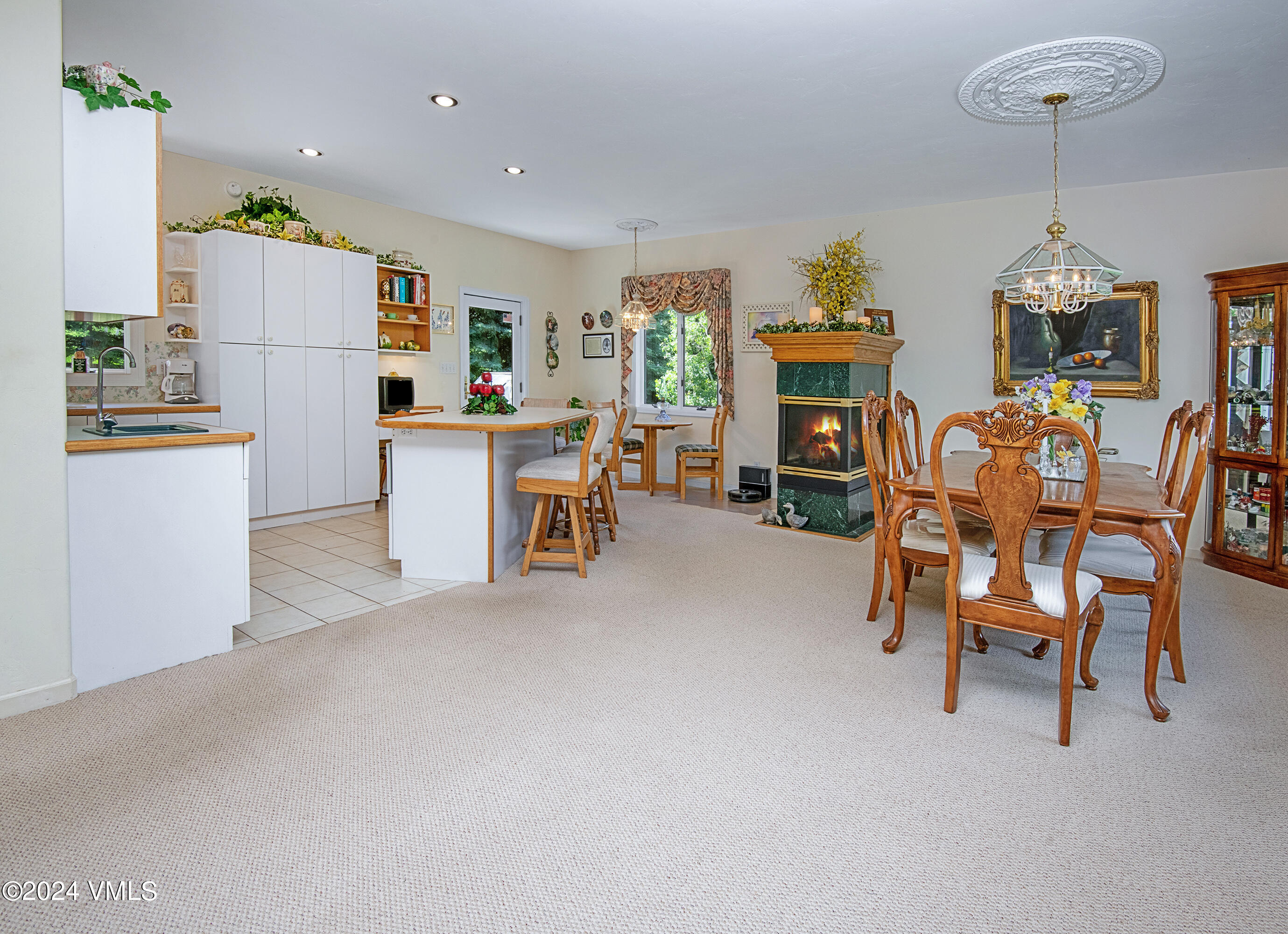 9001 Brush Creek Road