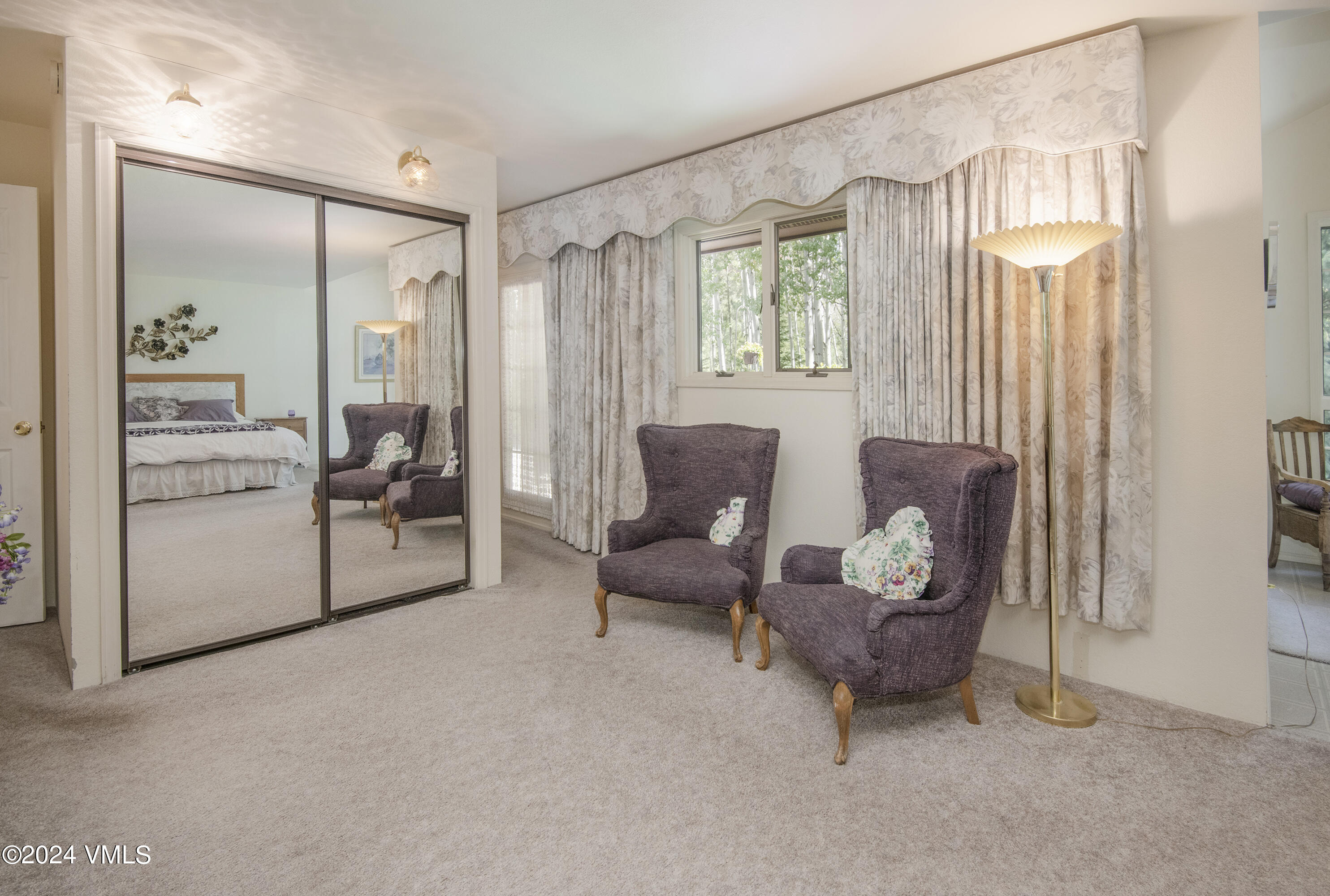 9001 Brush Creek Road