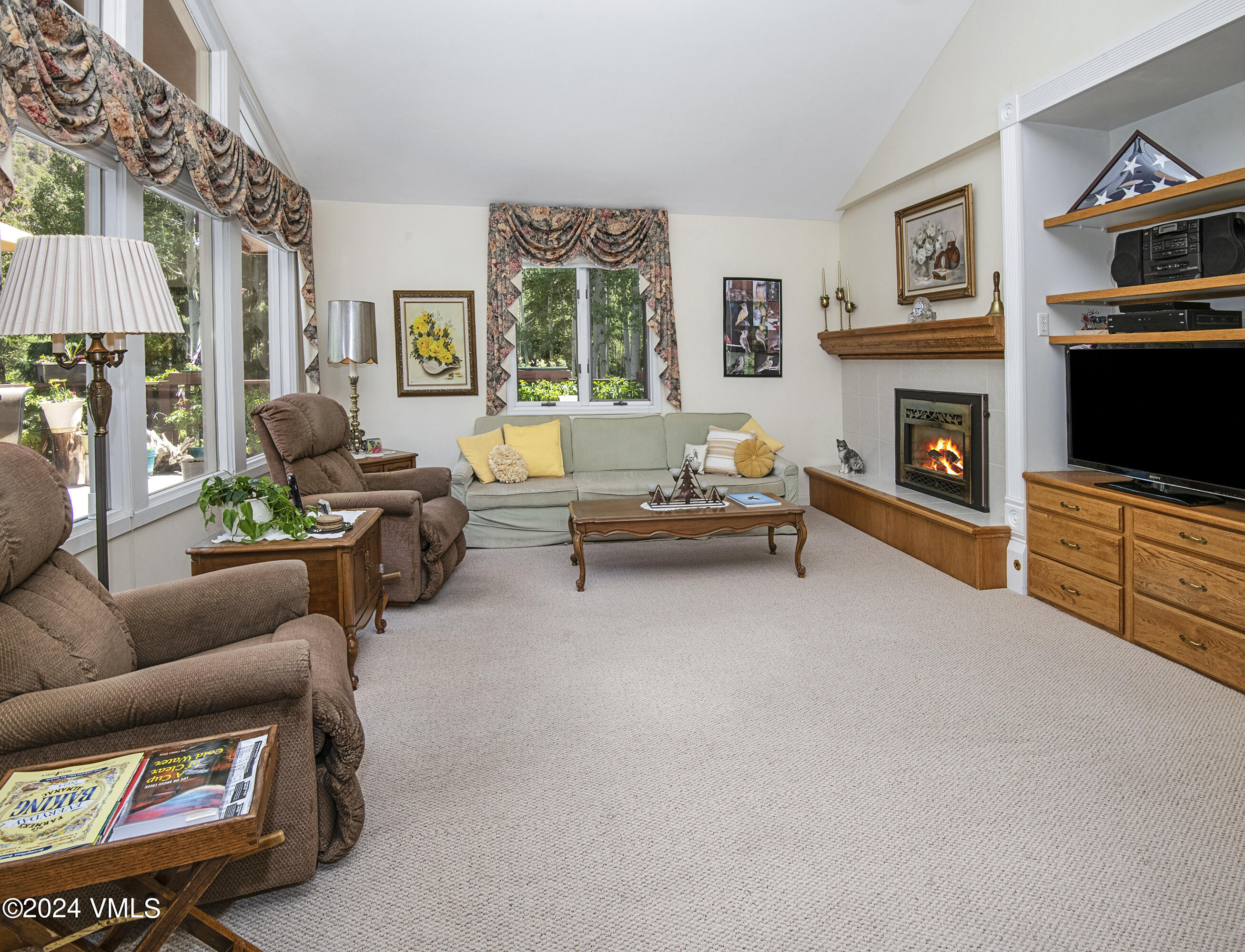 9001 Brush Creek Road