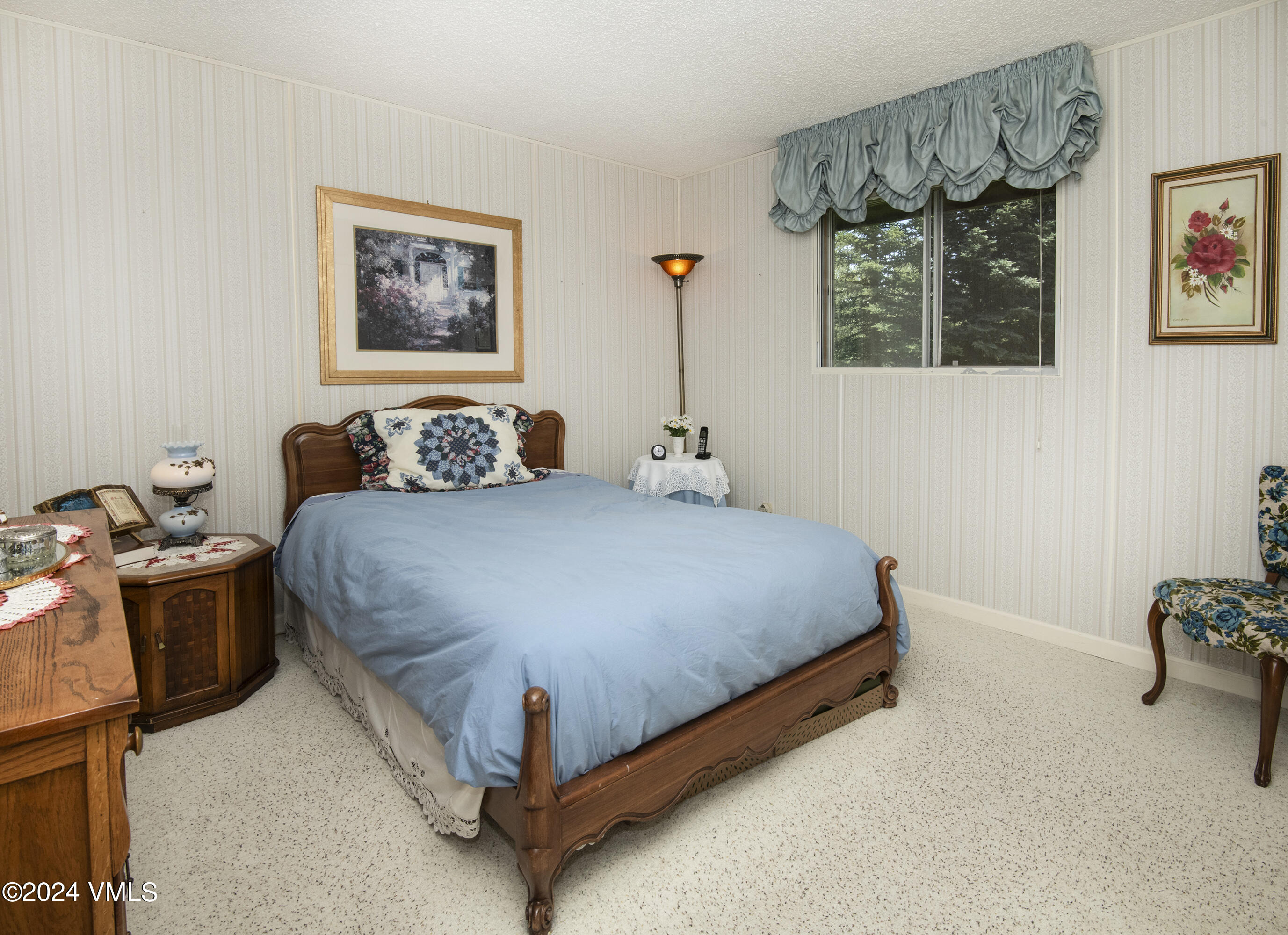 9001 Brush Creek Road