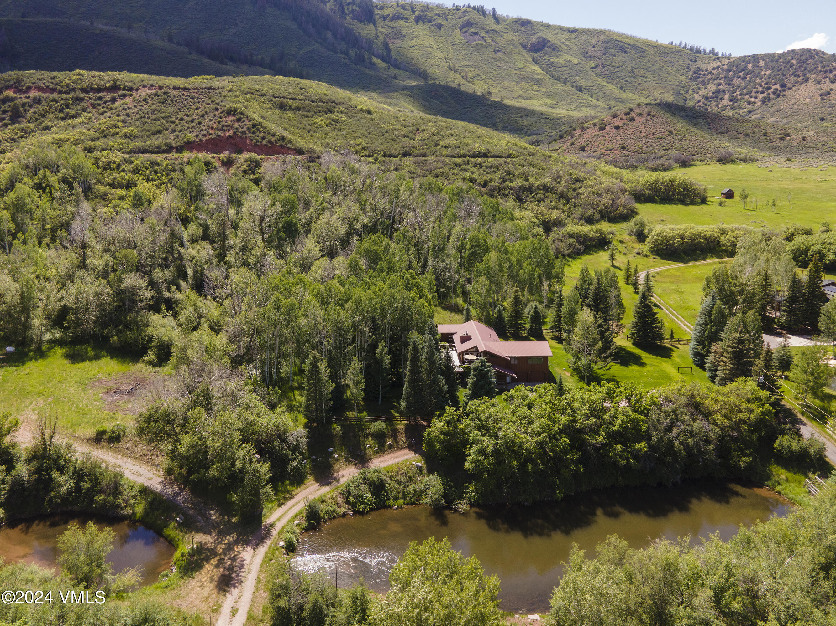 9001 Brush Creek Road