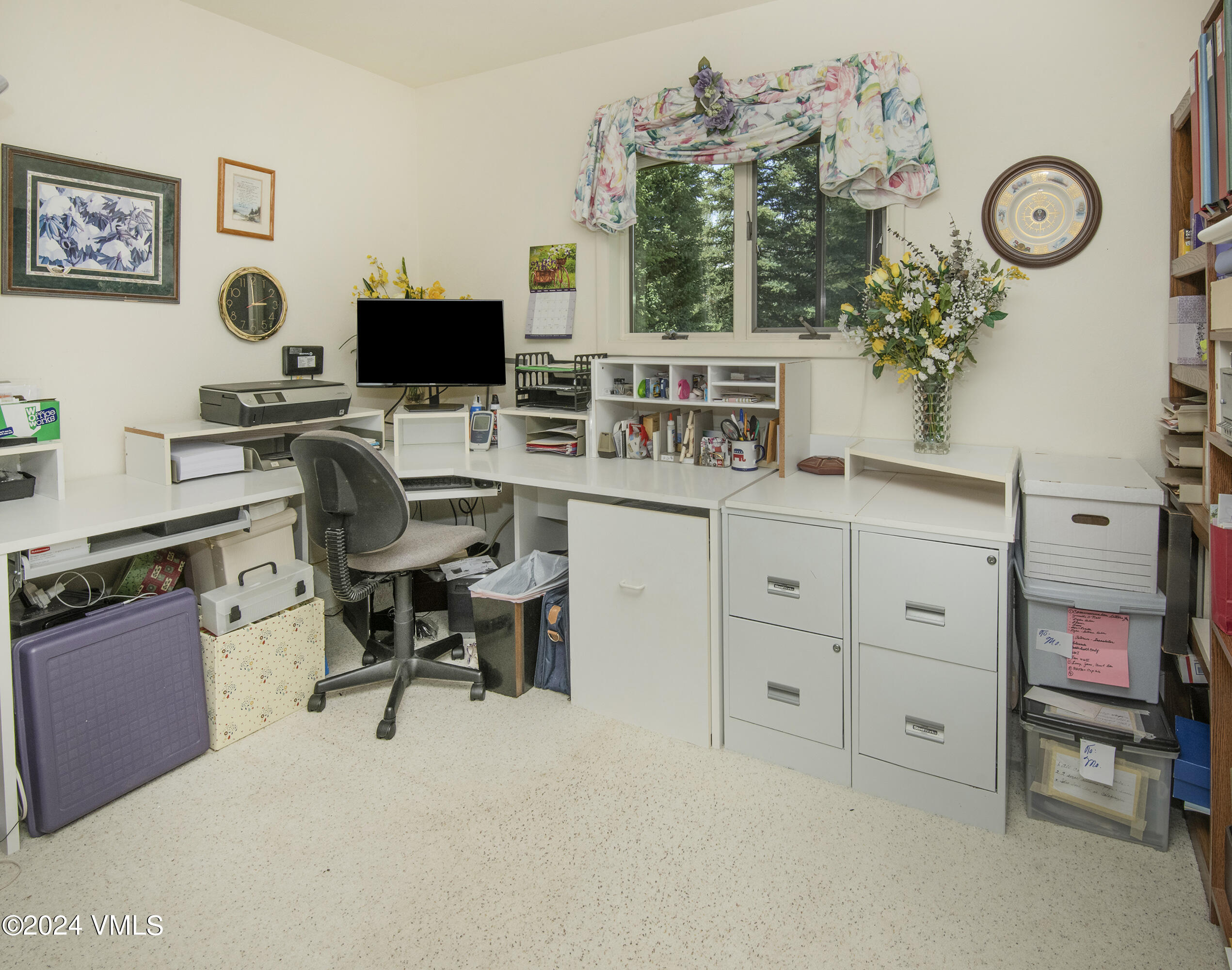 9001 Brush Creek Road