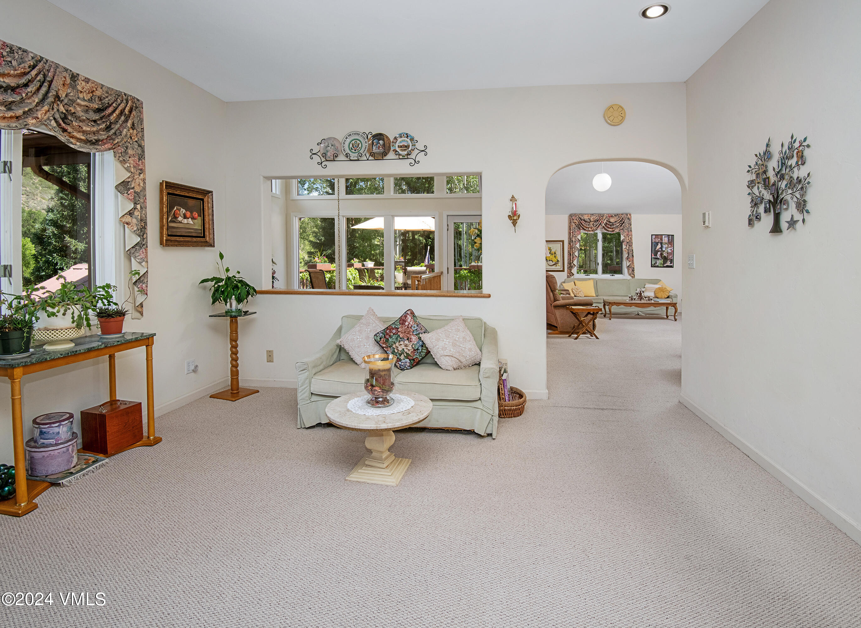 9001 Brush Creek Road