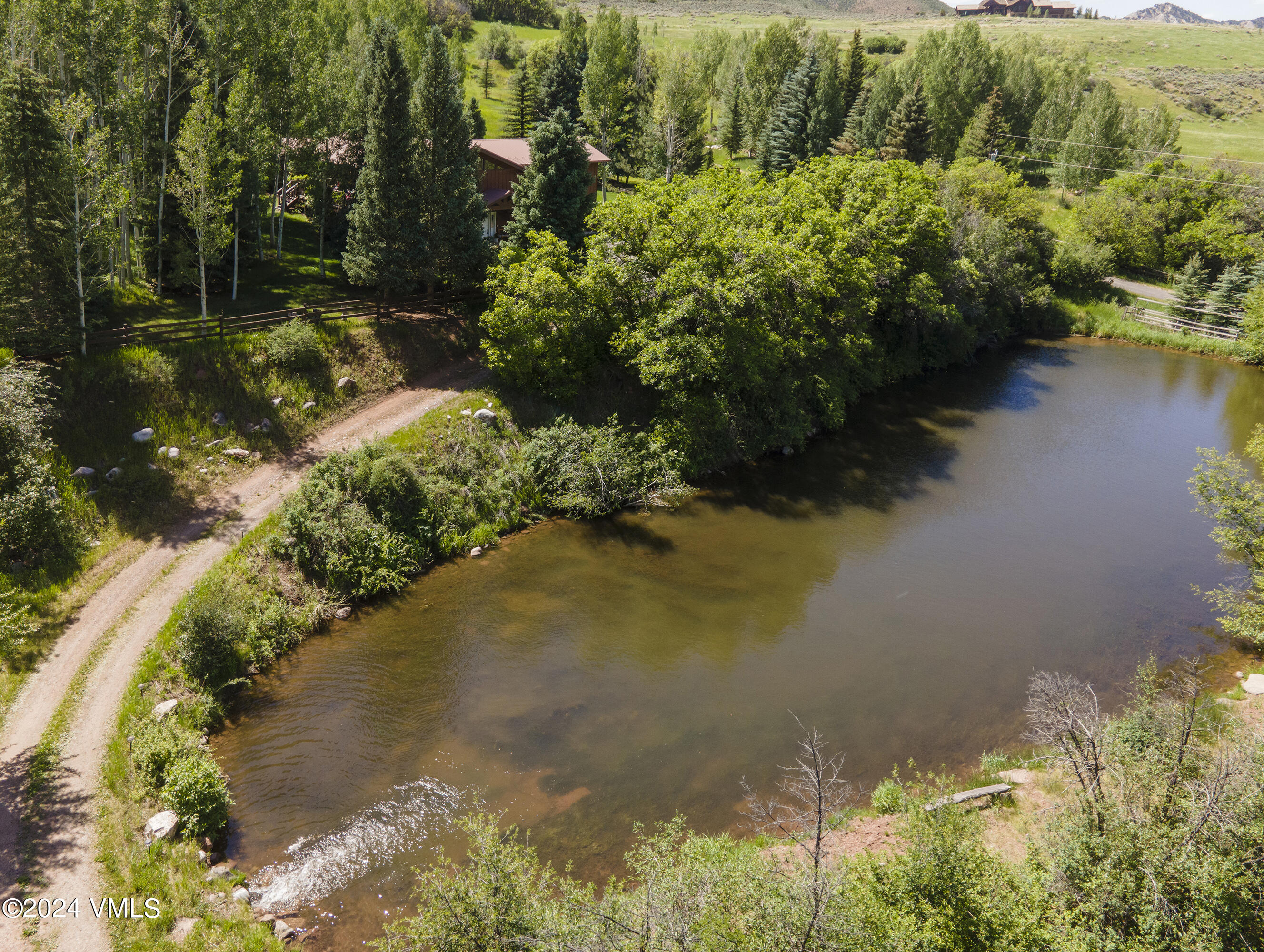 9001 Brush Creek Road