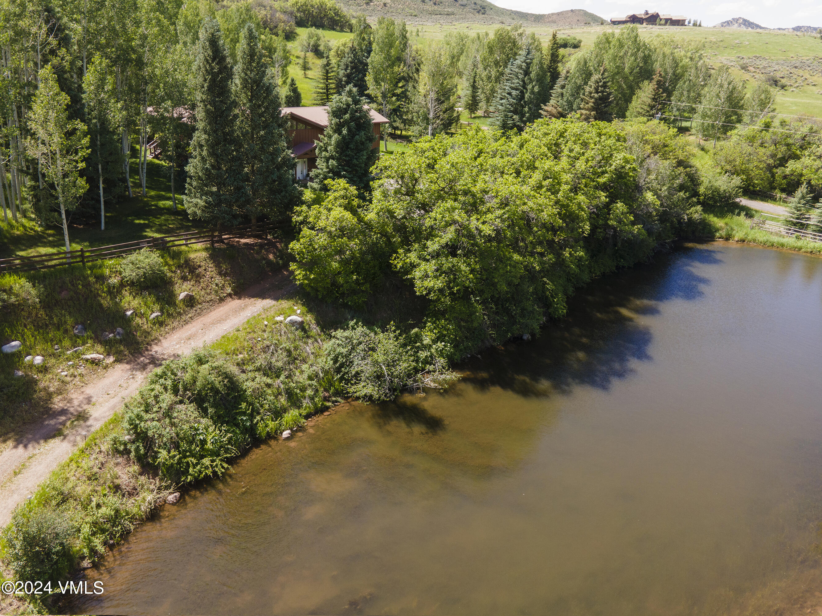 9001 Brush Creek Road