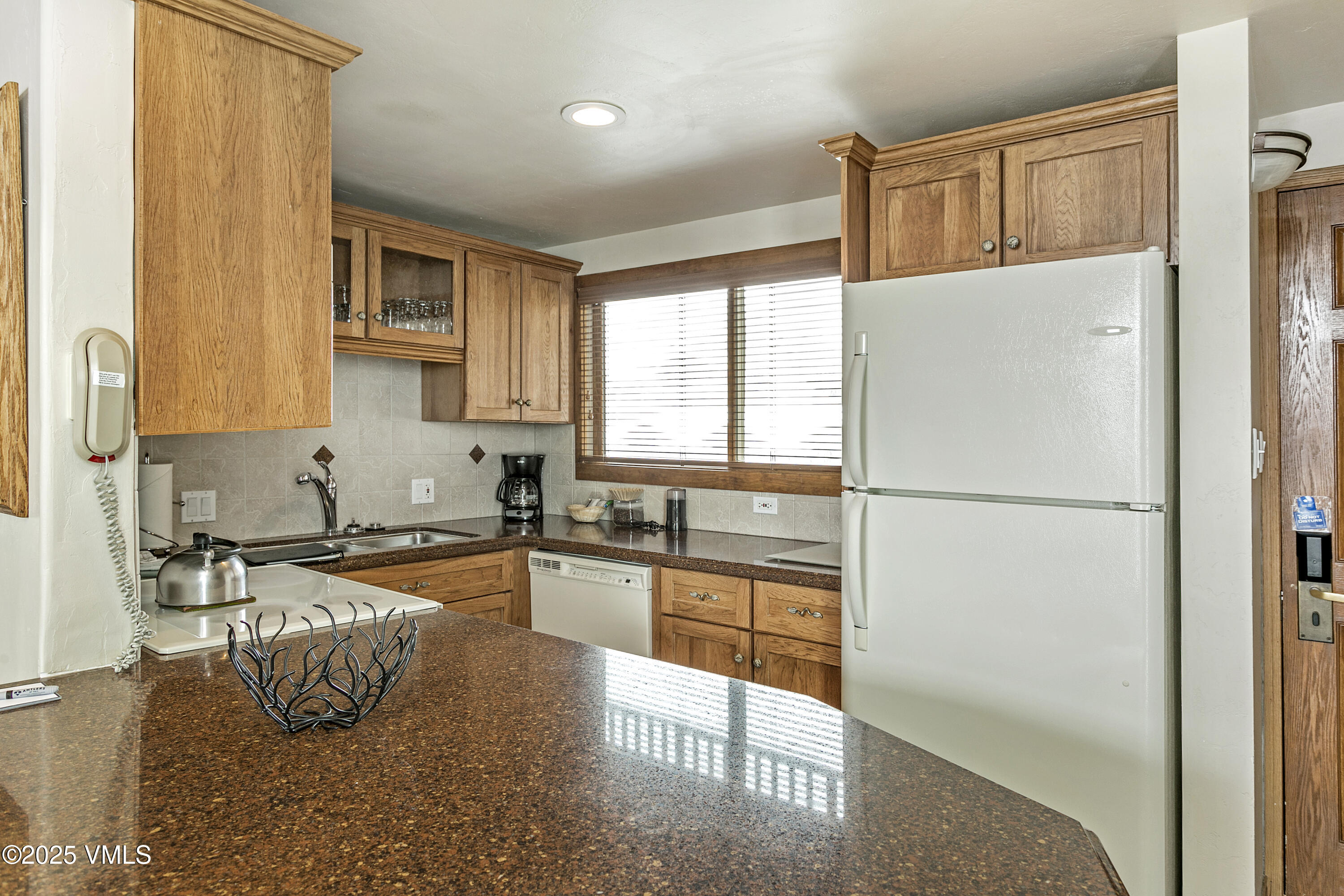 680 Lionshead Place 703