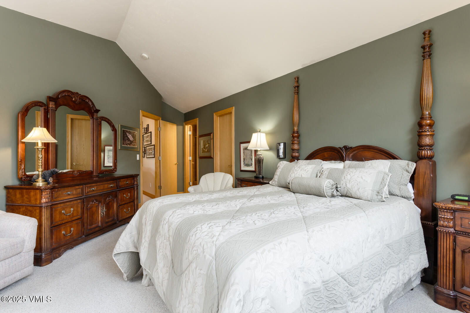 840 June Creek Road S